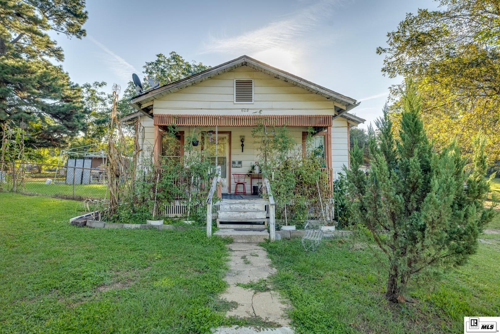 608 Higman Street