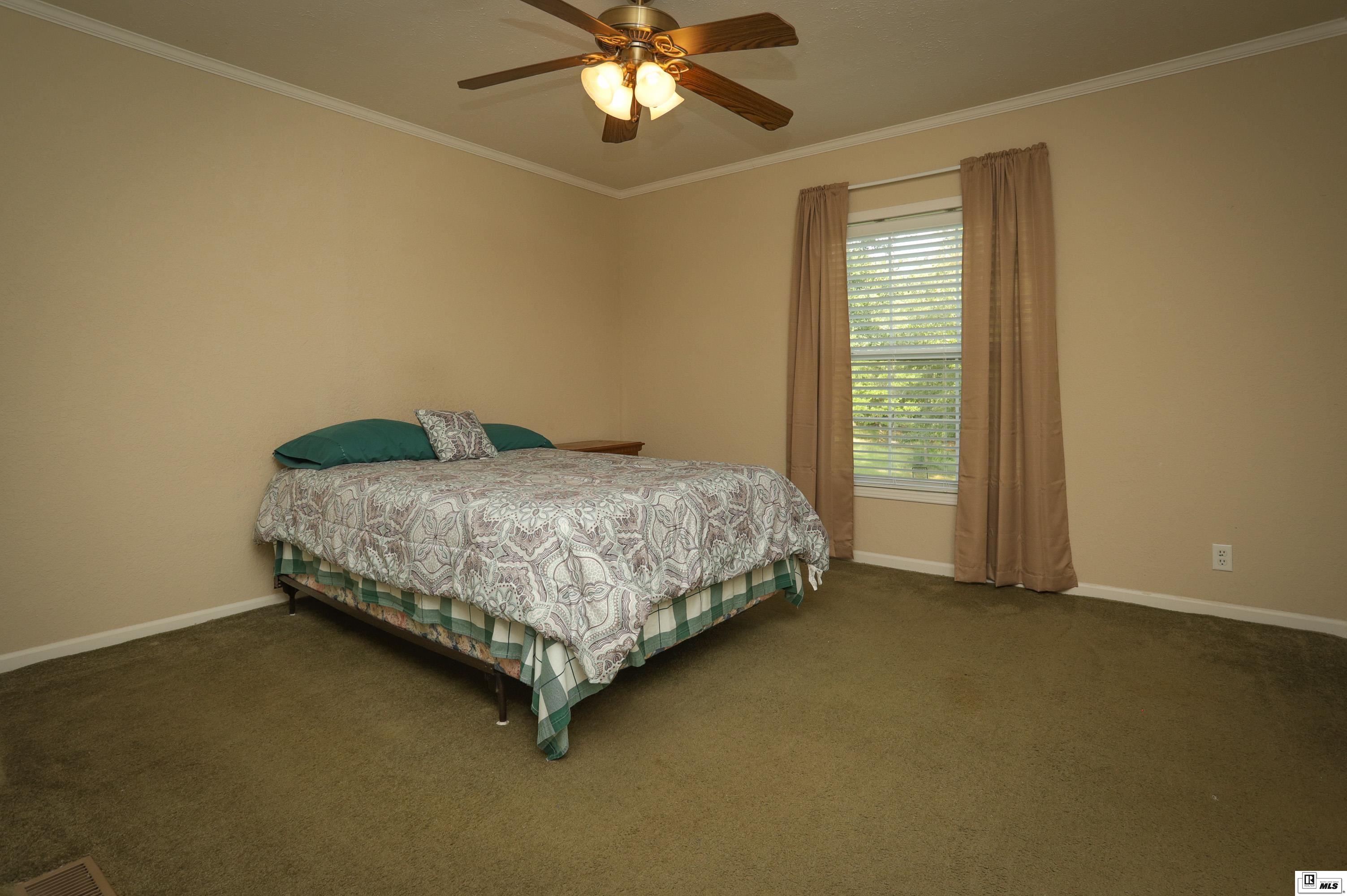 177 Bradford Road