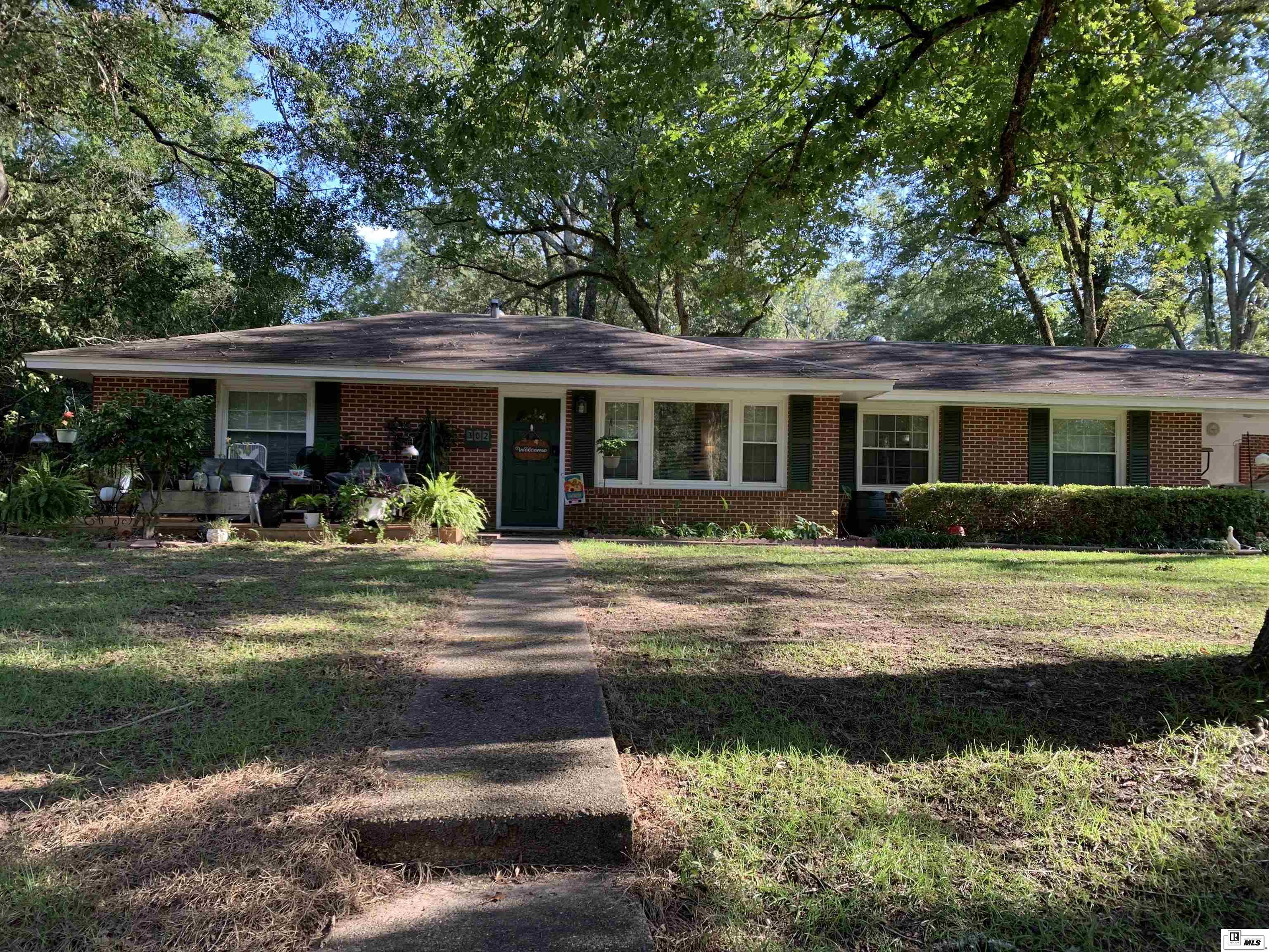 302 Biddison Drive