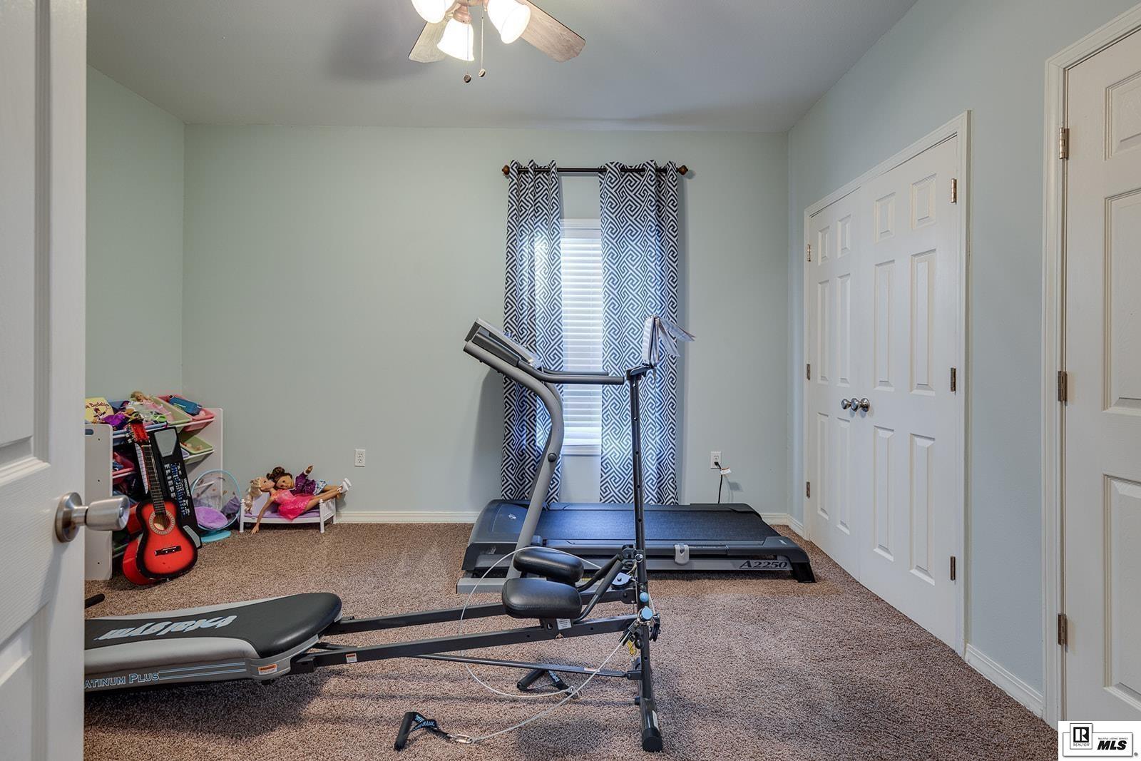122 Ridgedale Lake Drive