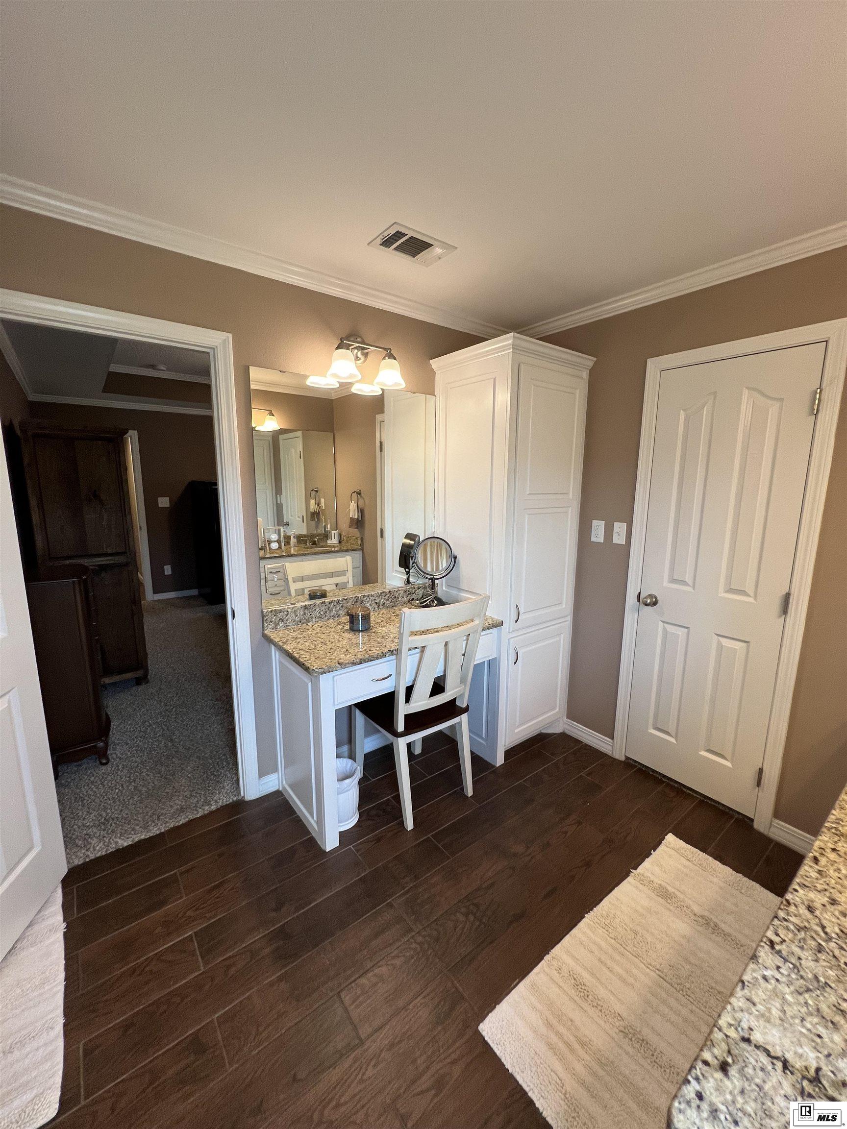 309 Willow Creek Drive