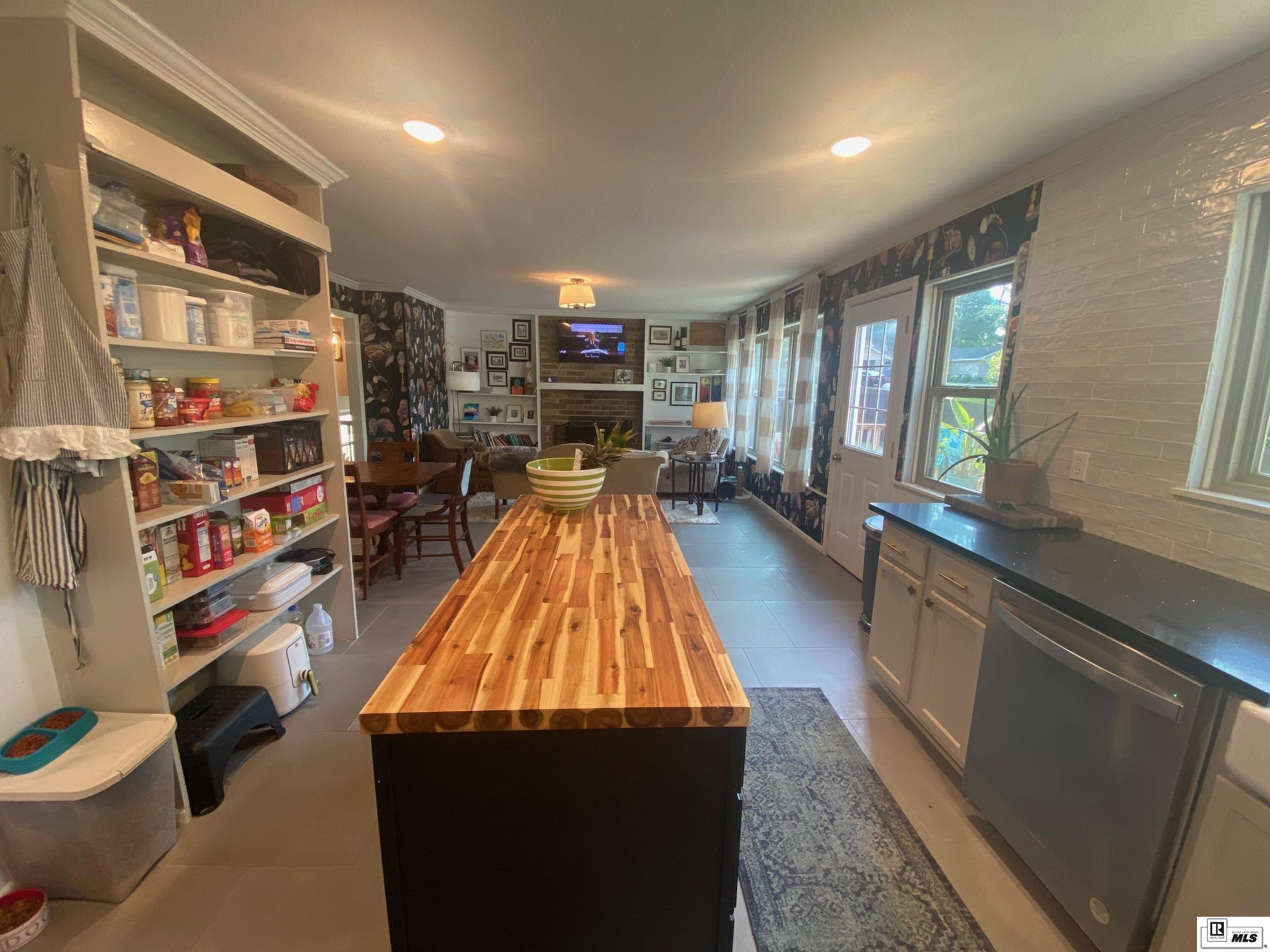 202 Alta Mira Drive