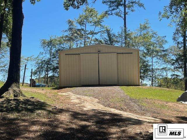 135 Doe Drive