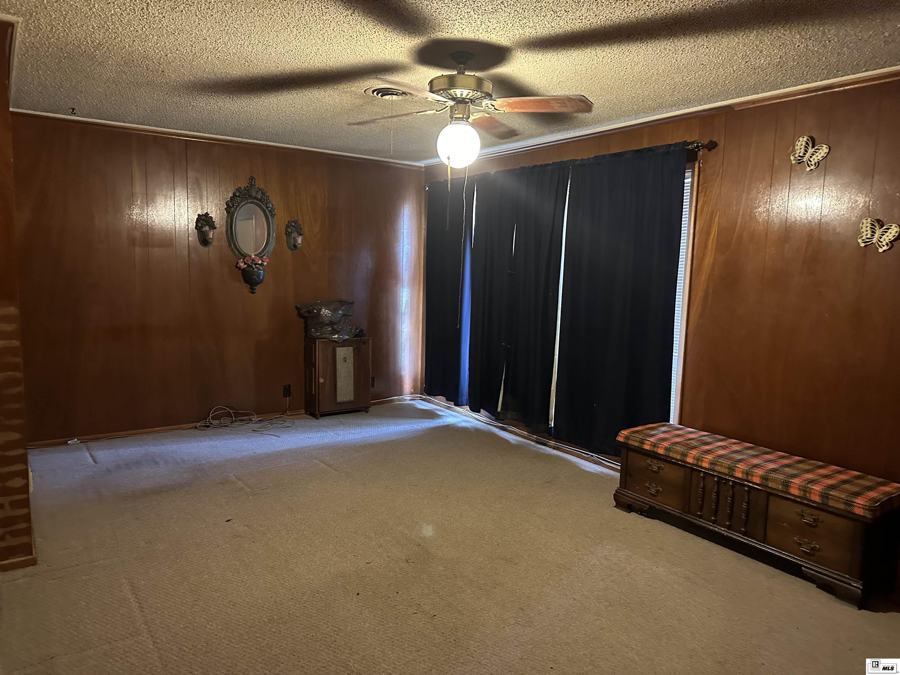 333 Iris Street