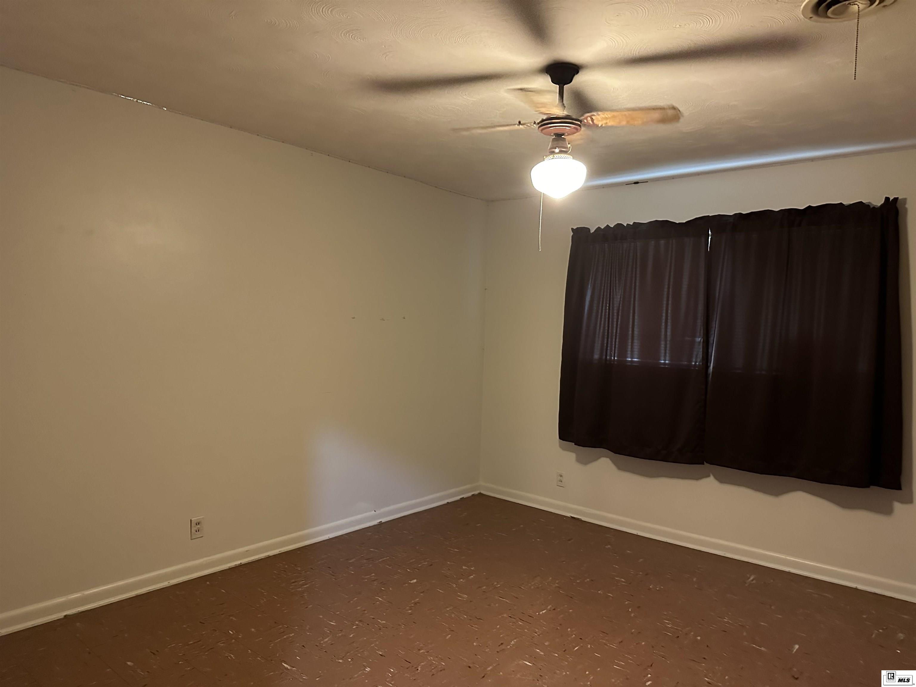 333 Iris Street