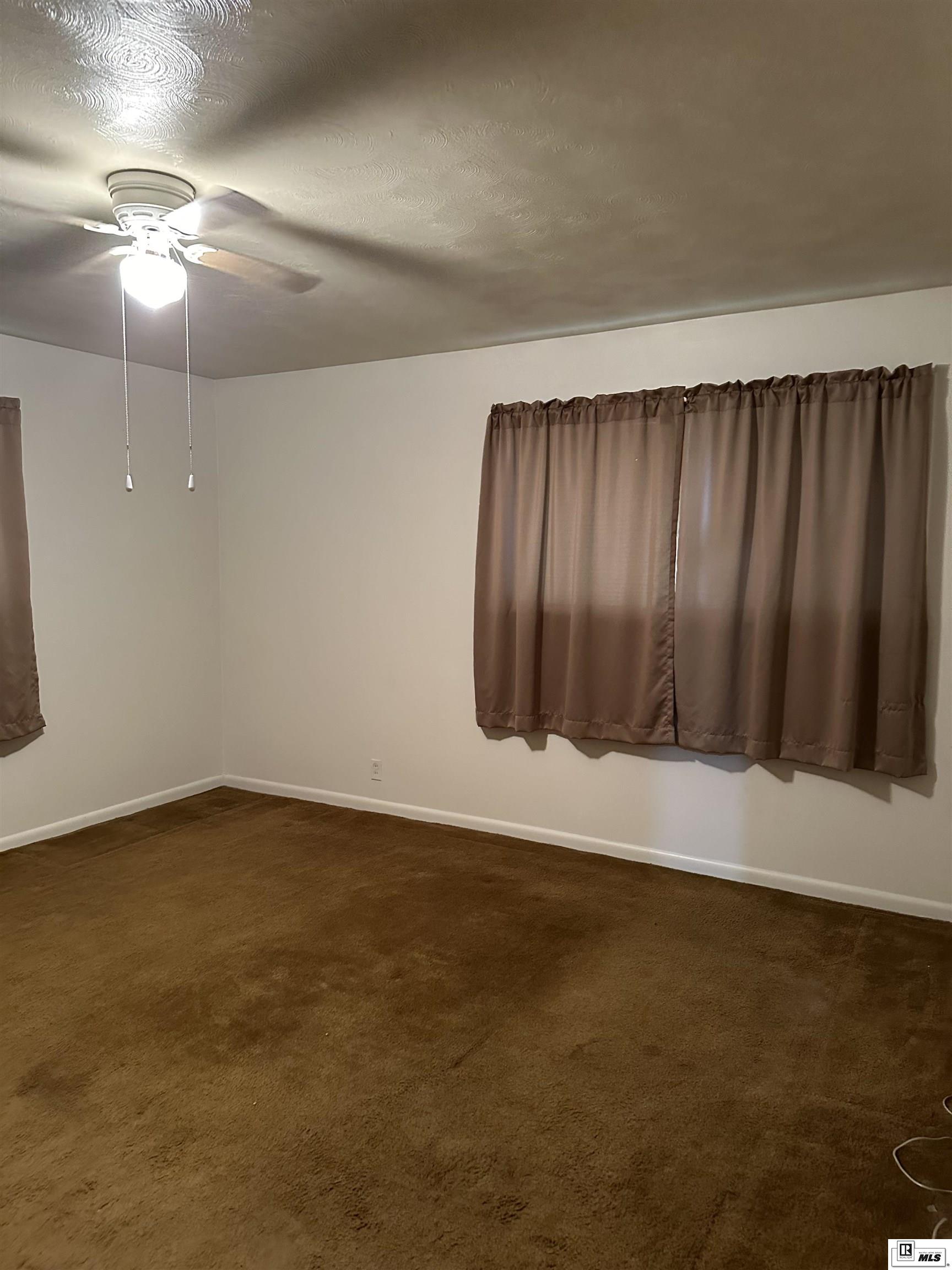 333 Iris Street