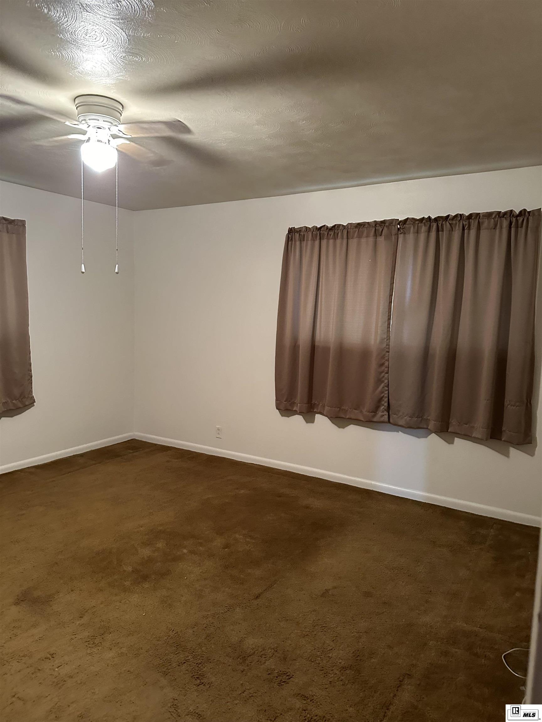 333 Iris Street