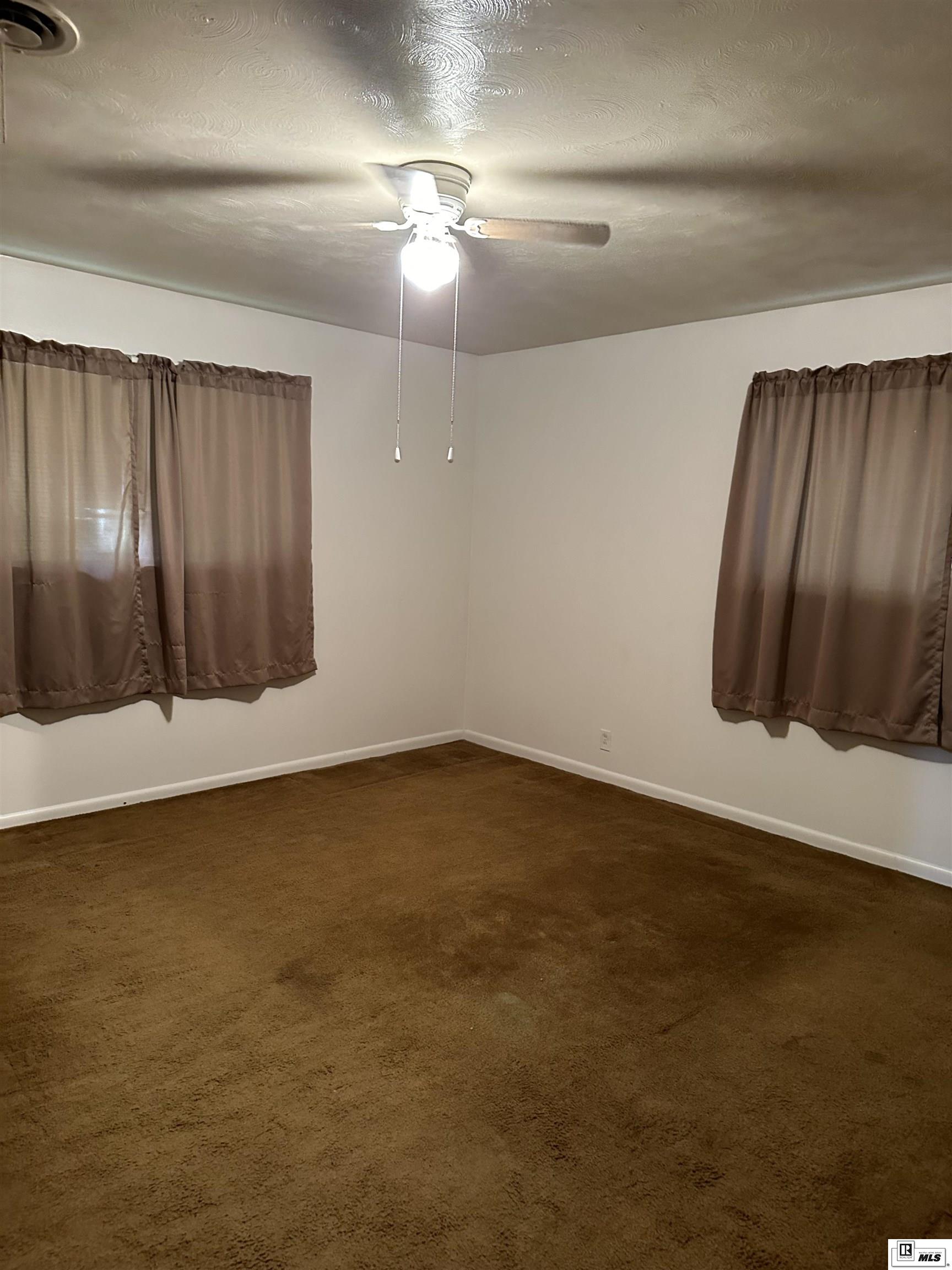 333 Iris Street