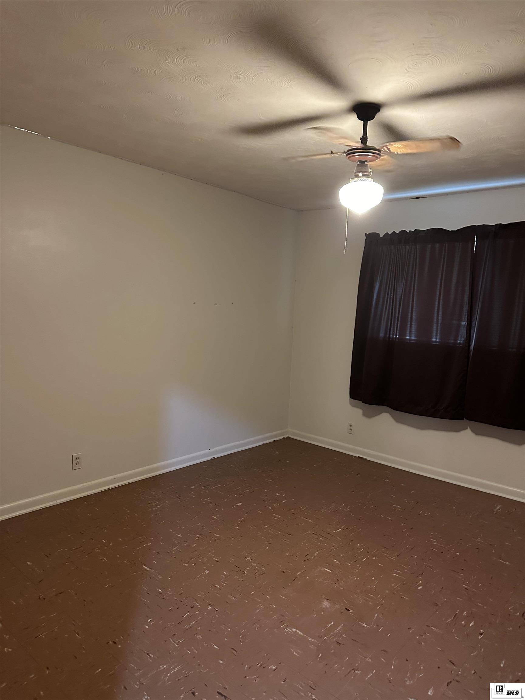 333 Iris Street