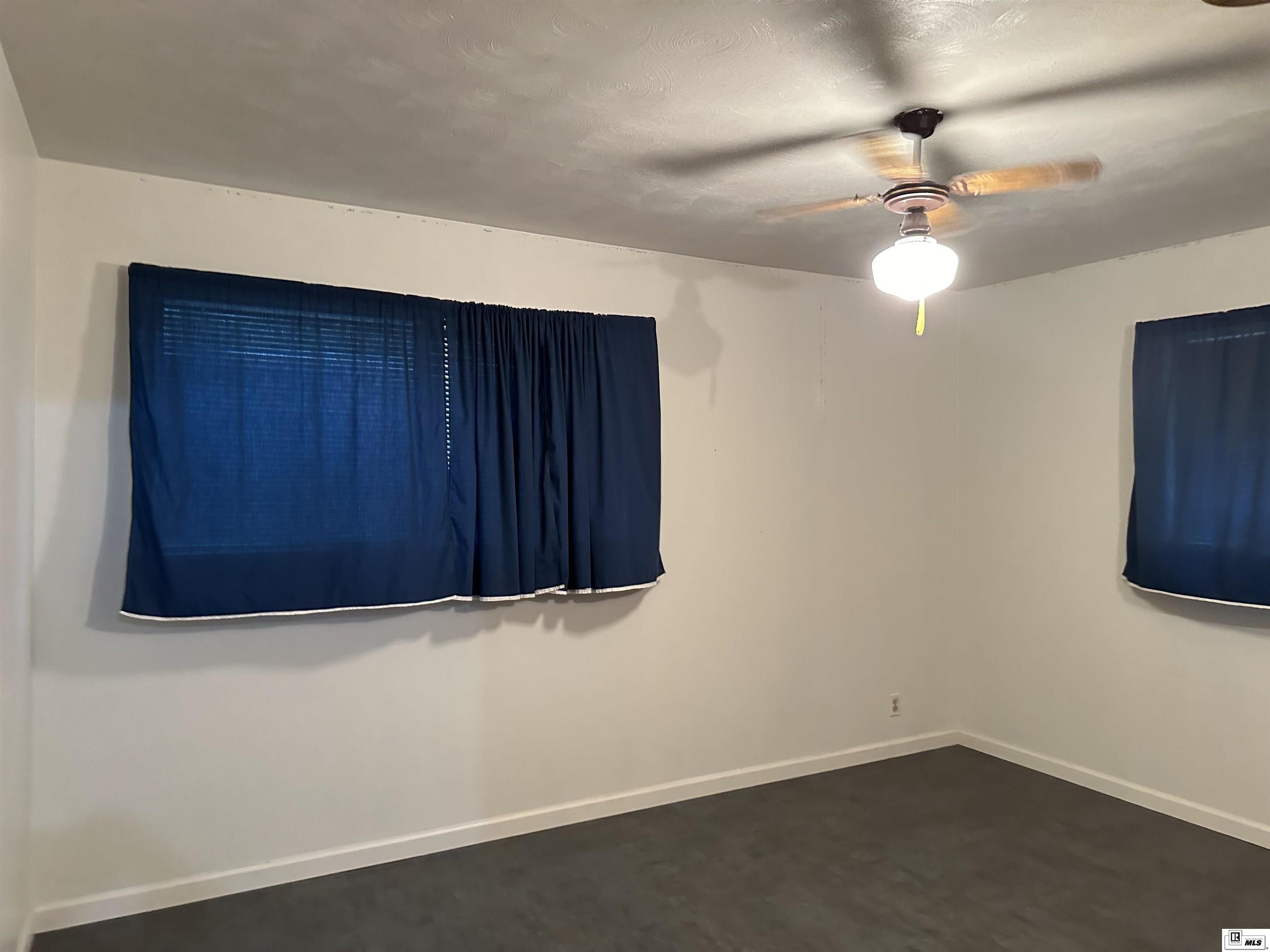 333 Iris Street