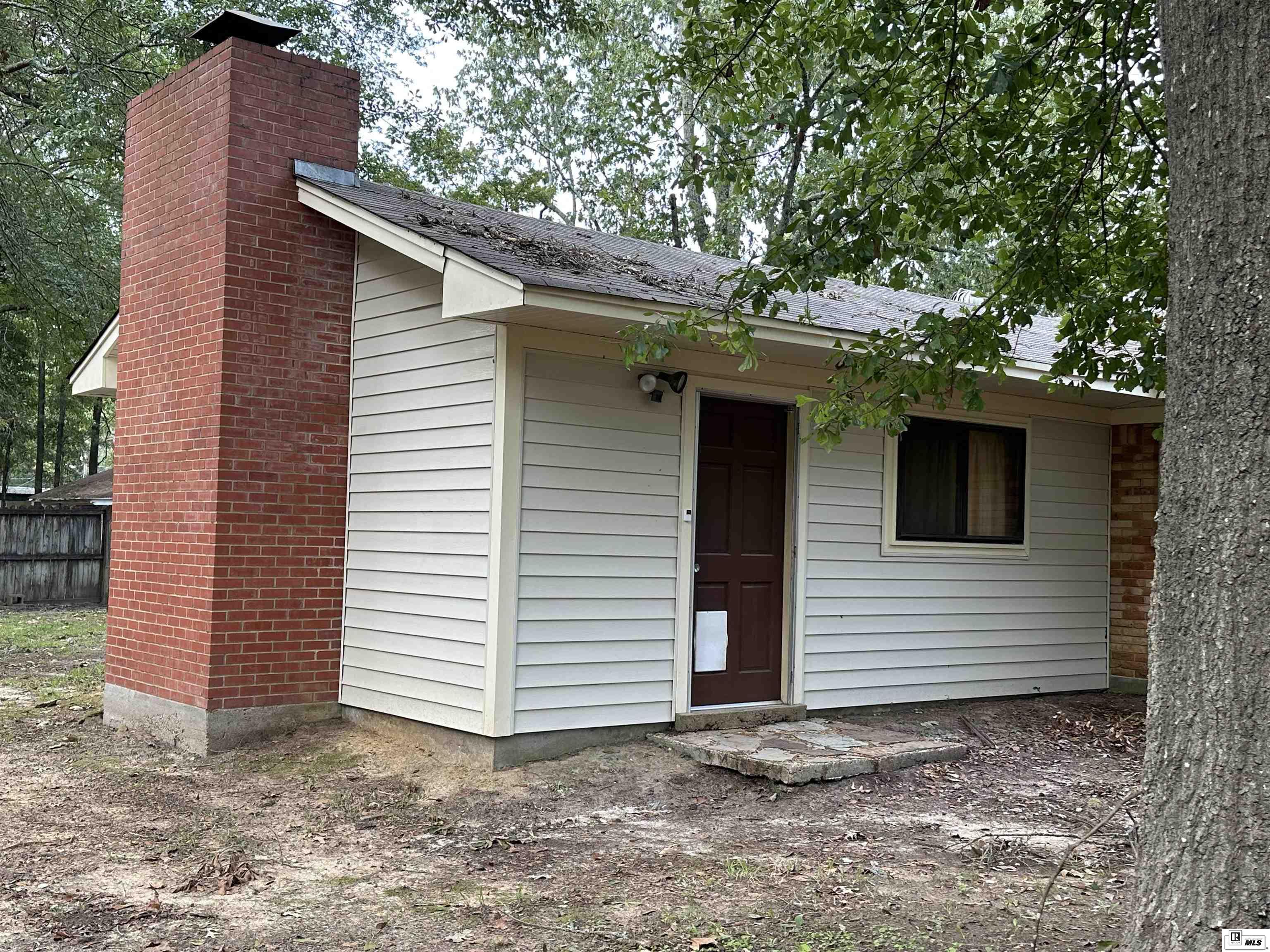333 Iris Street