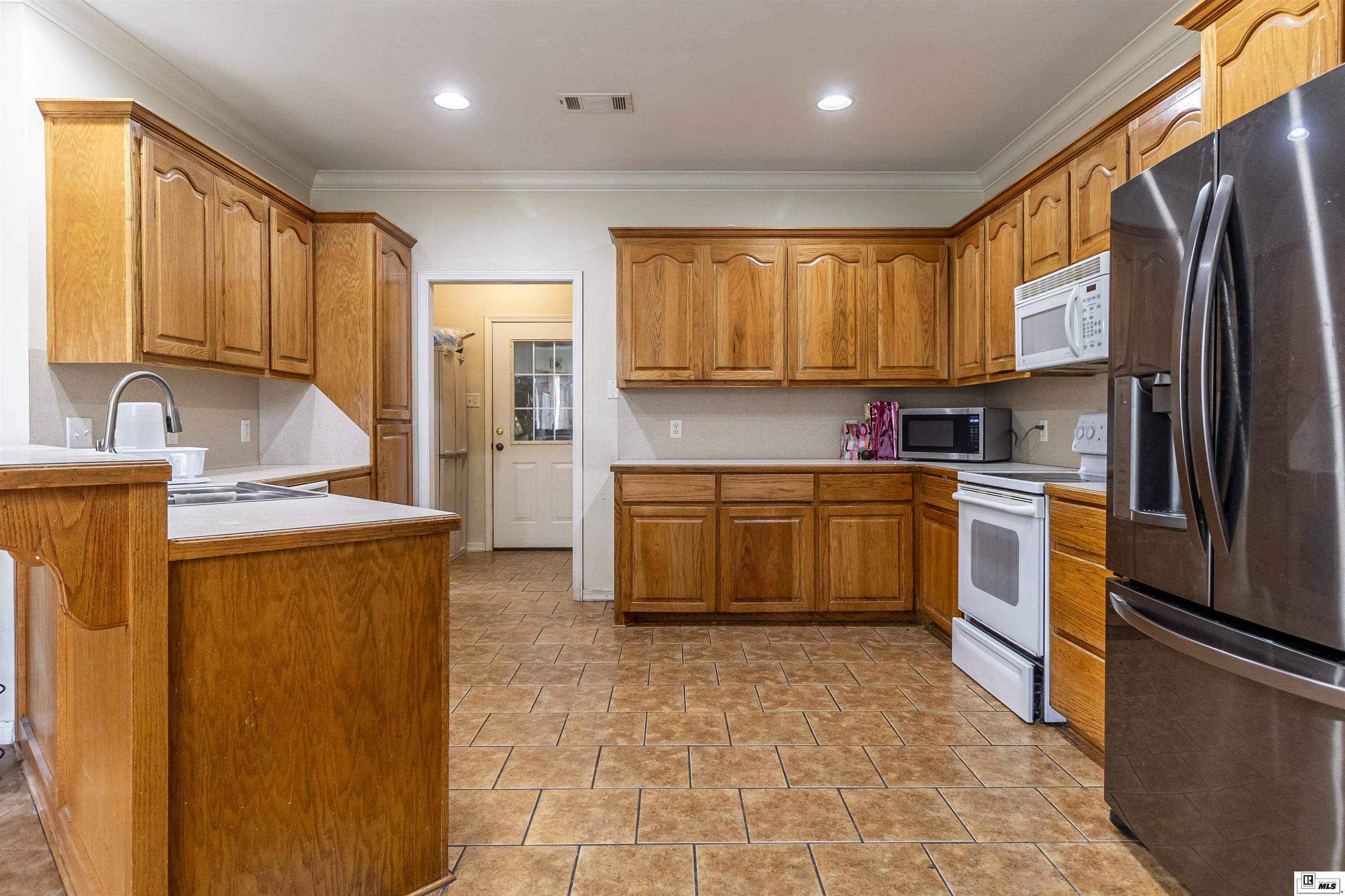 101 Curry Creek Court