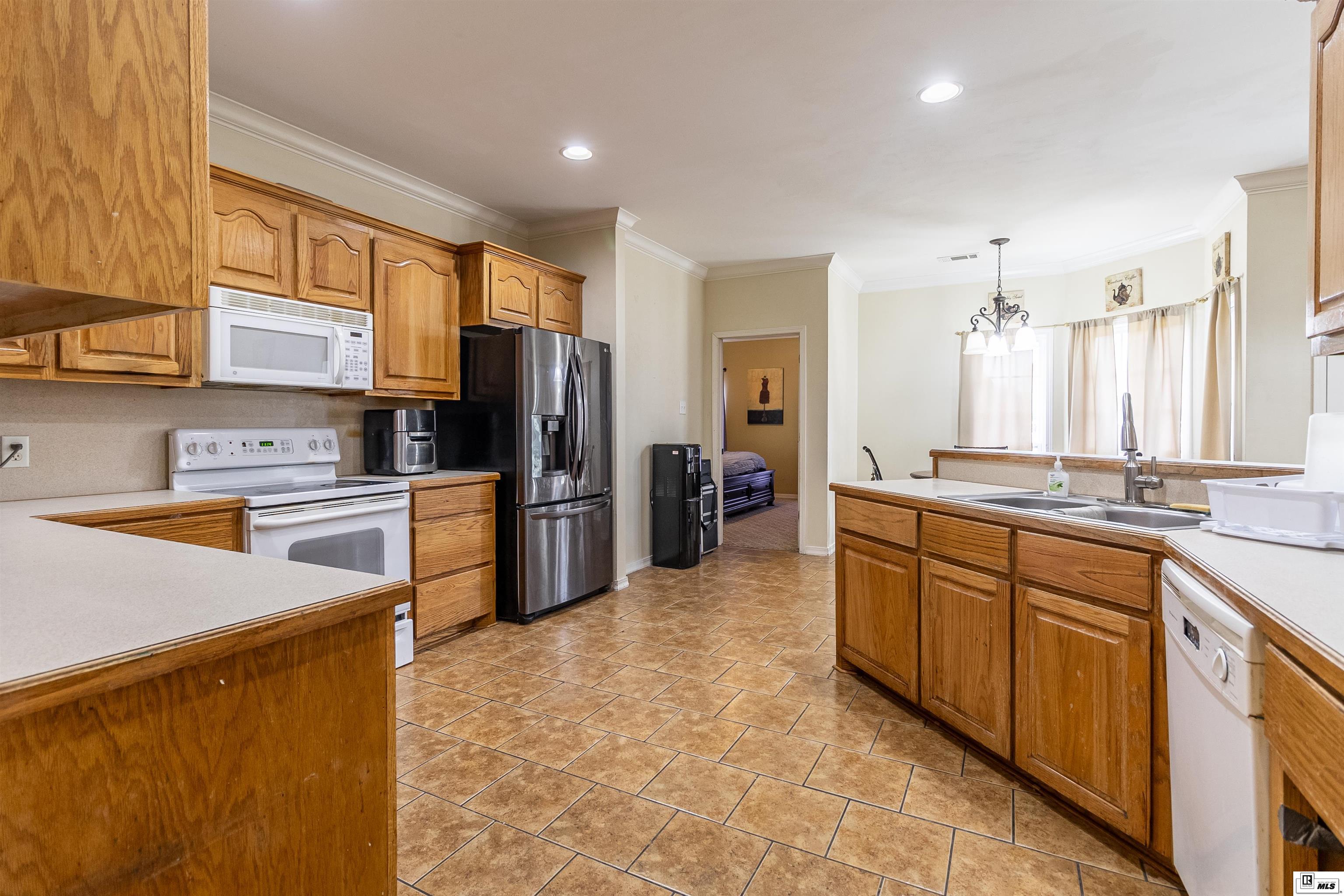 101 Curry Creek Court
