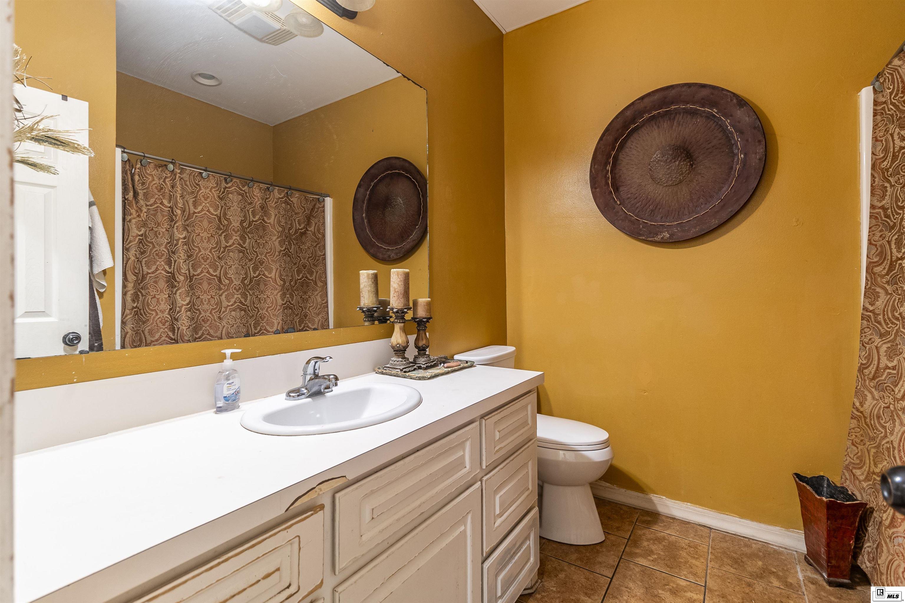 101 Curry Creek Court