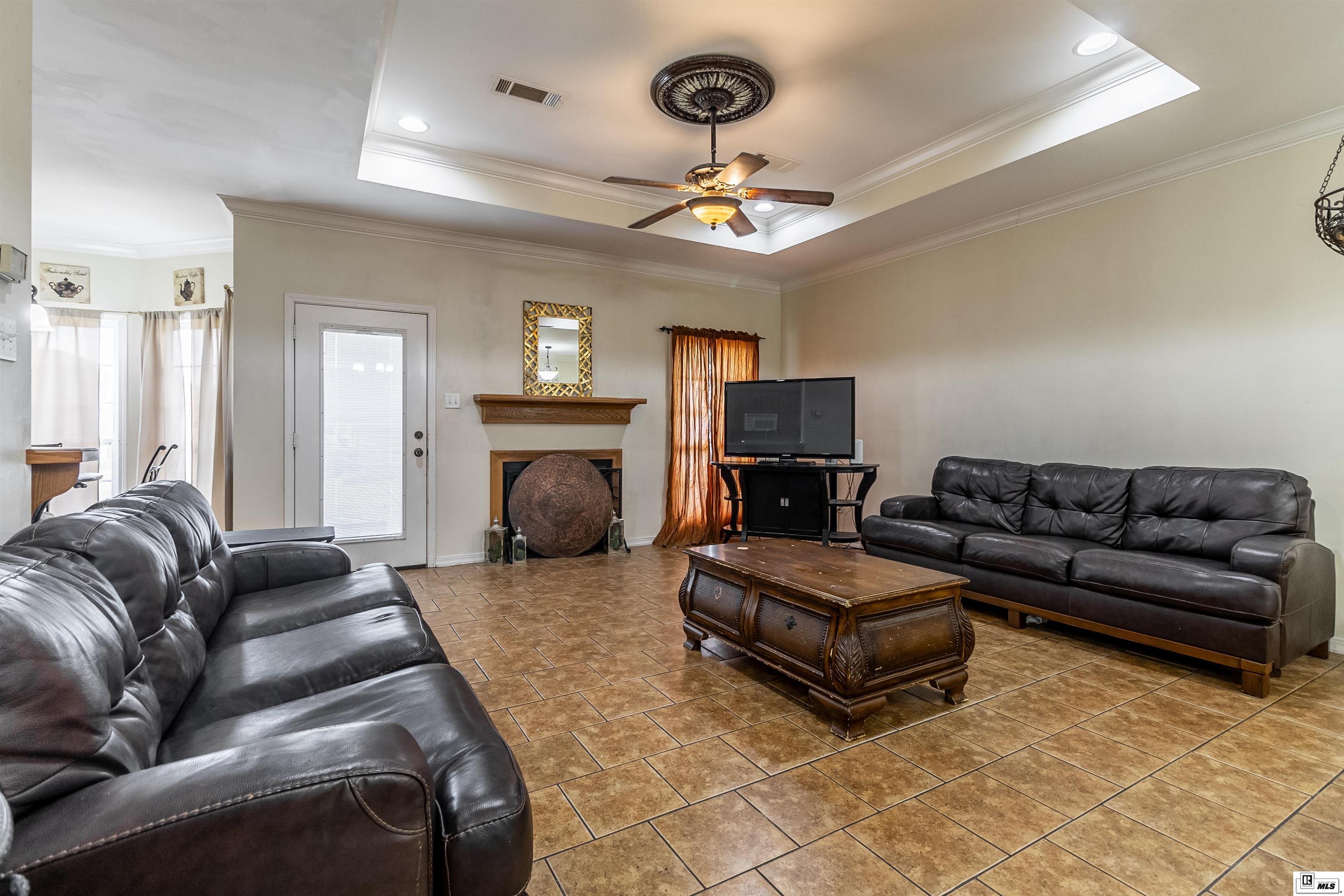 101 Curry Creek Court