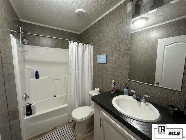1381 Harmon Loop