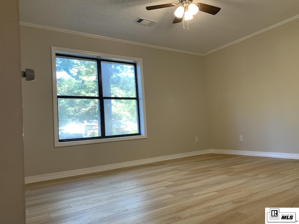 111 Loop Drive