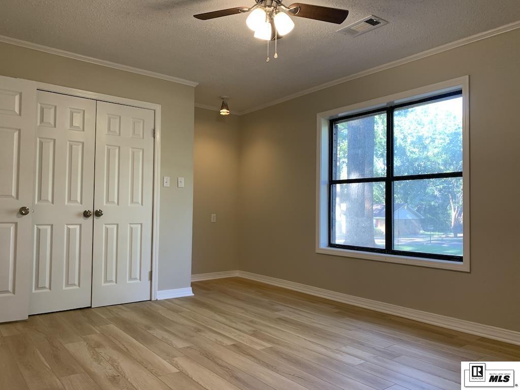 111 Loop Drive