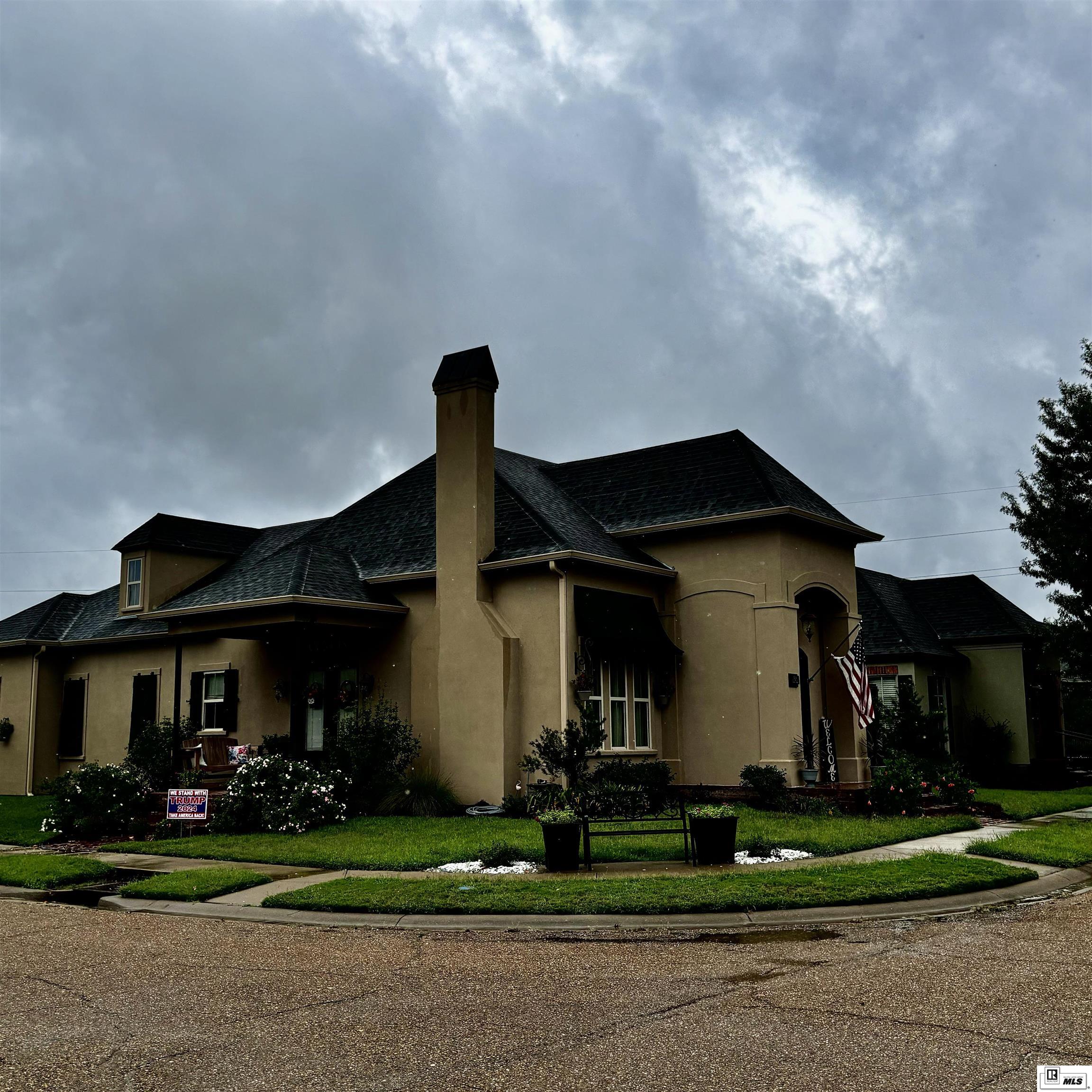 301 Lenox Bridge Road