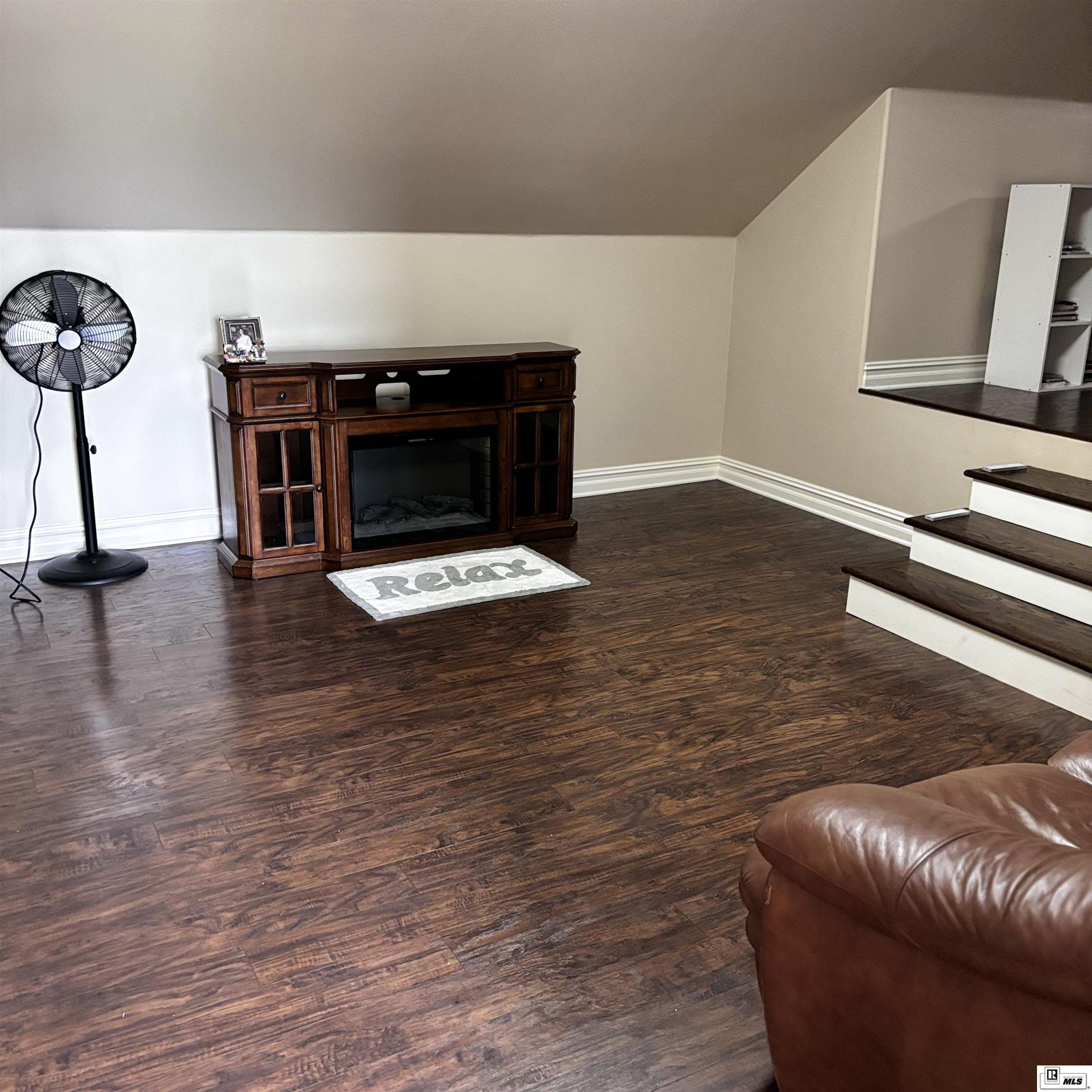 301 Lenox Bridge Road