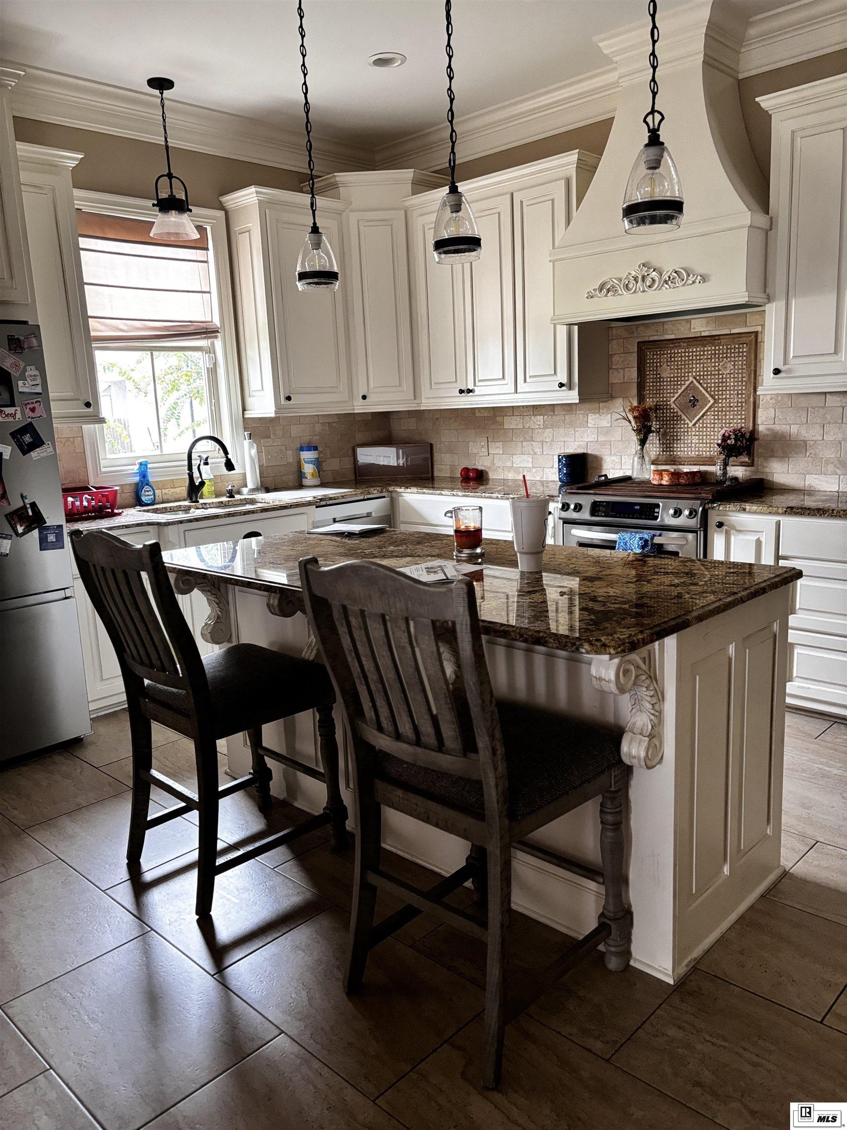 301 Lenox Bridge Road