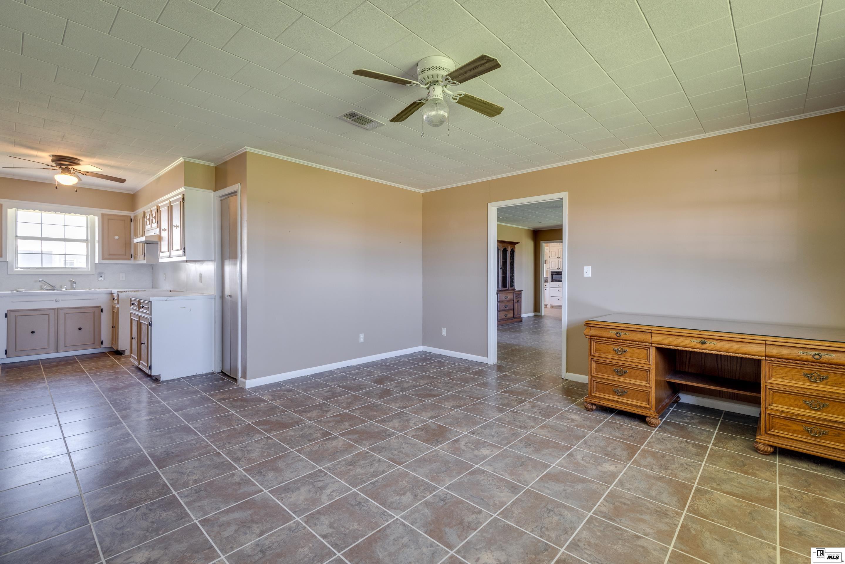 180 Garball Road