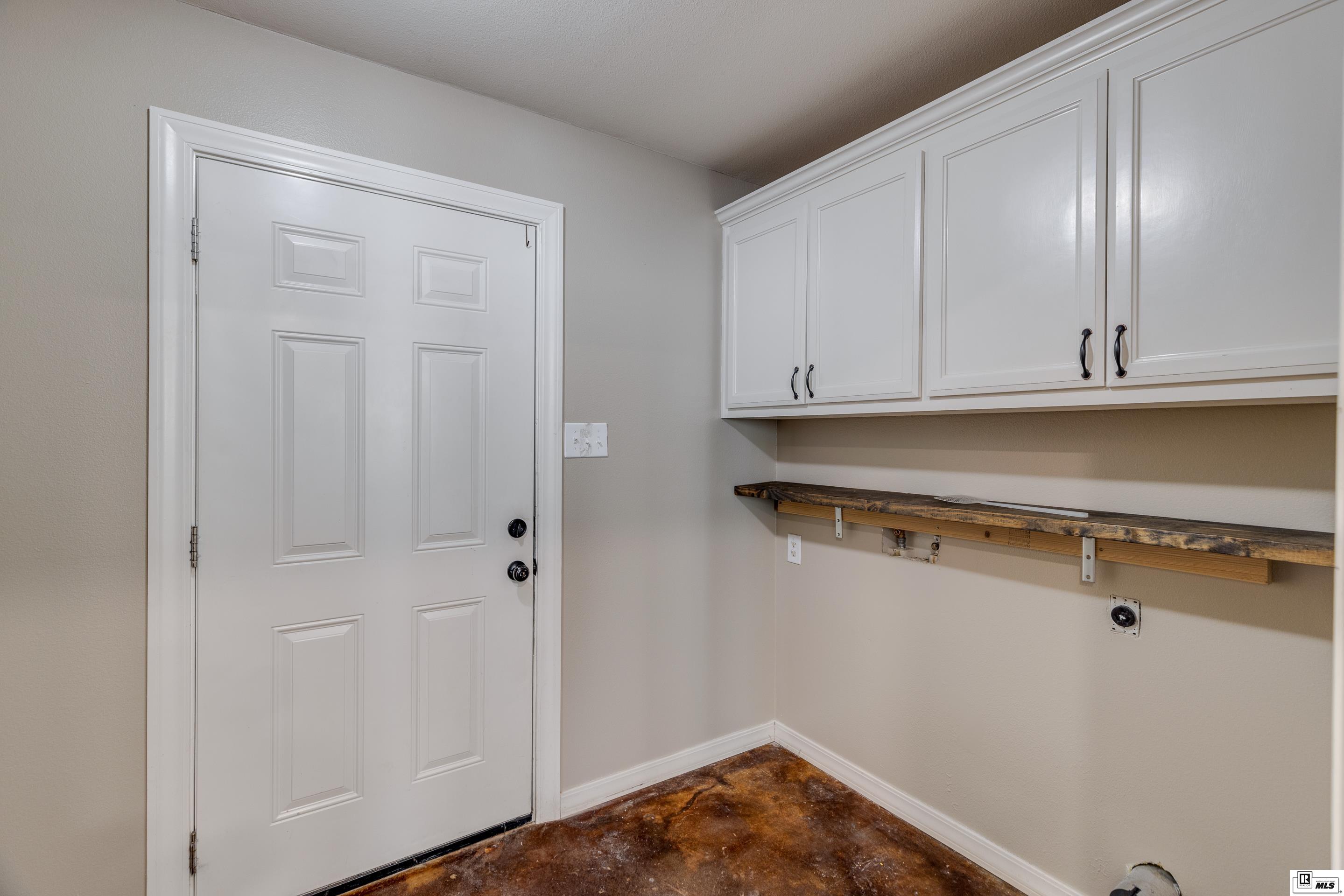 316 Camellia Drive