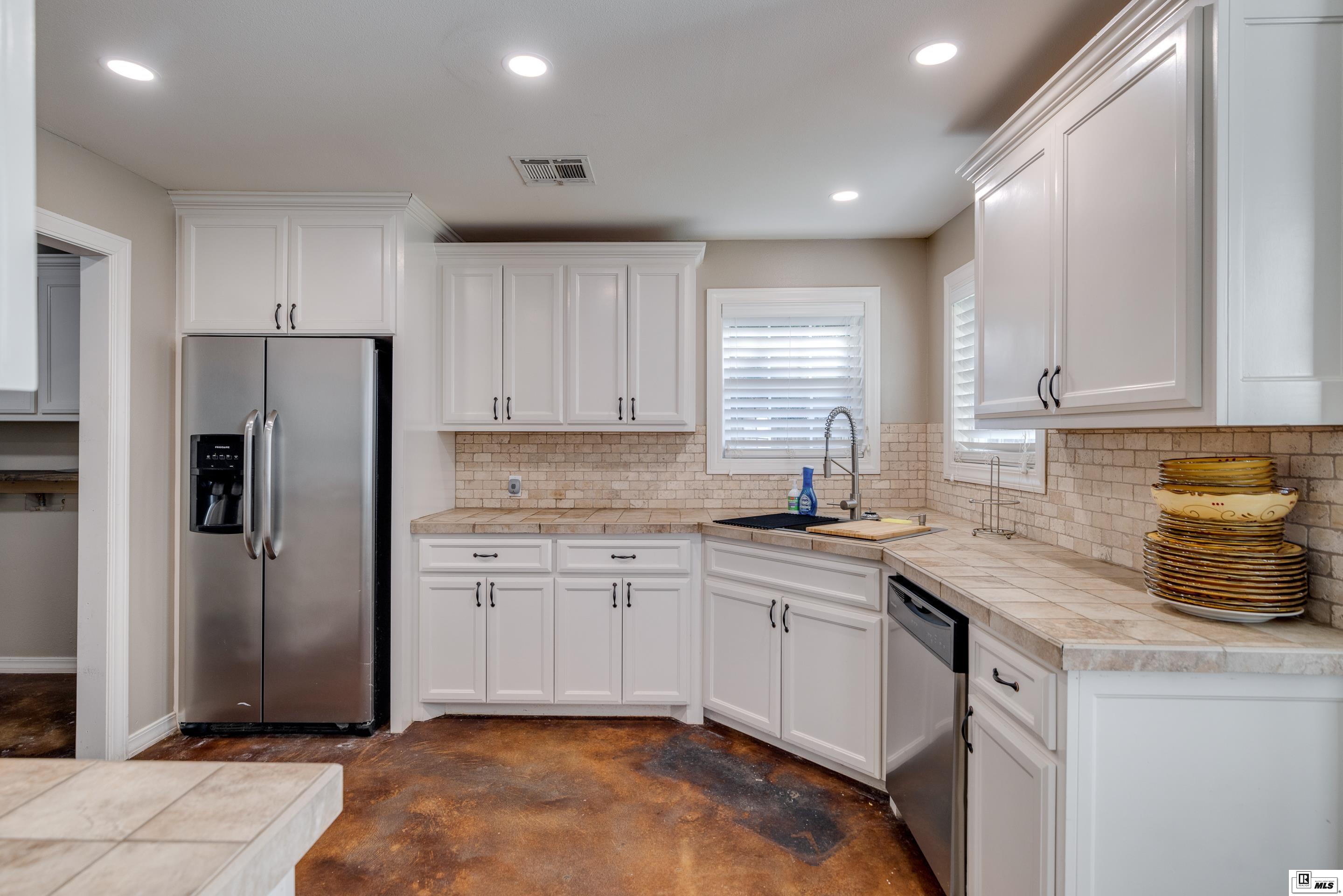 316 Camellia Drive