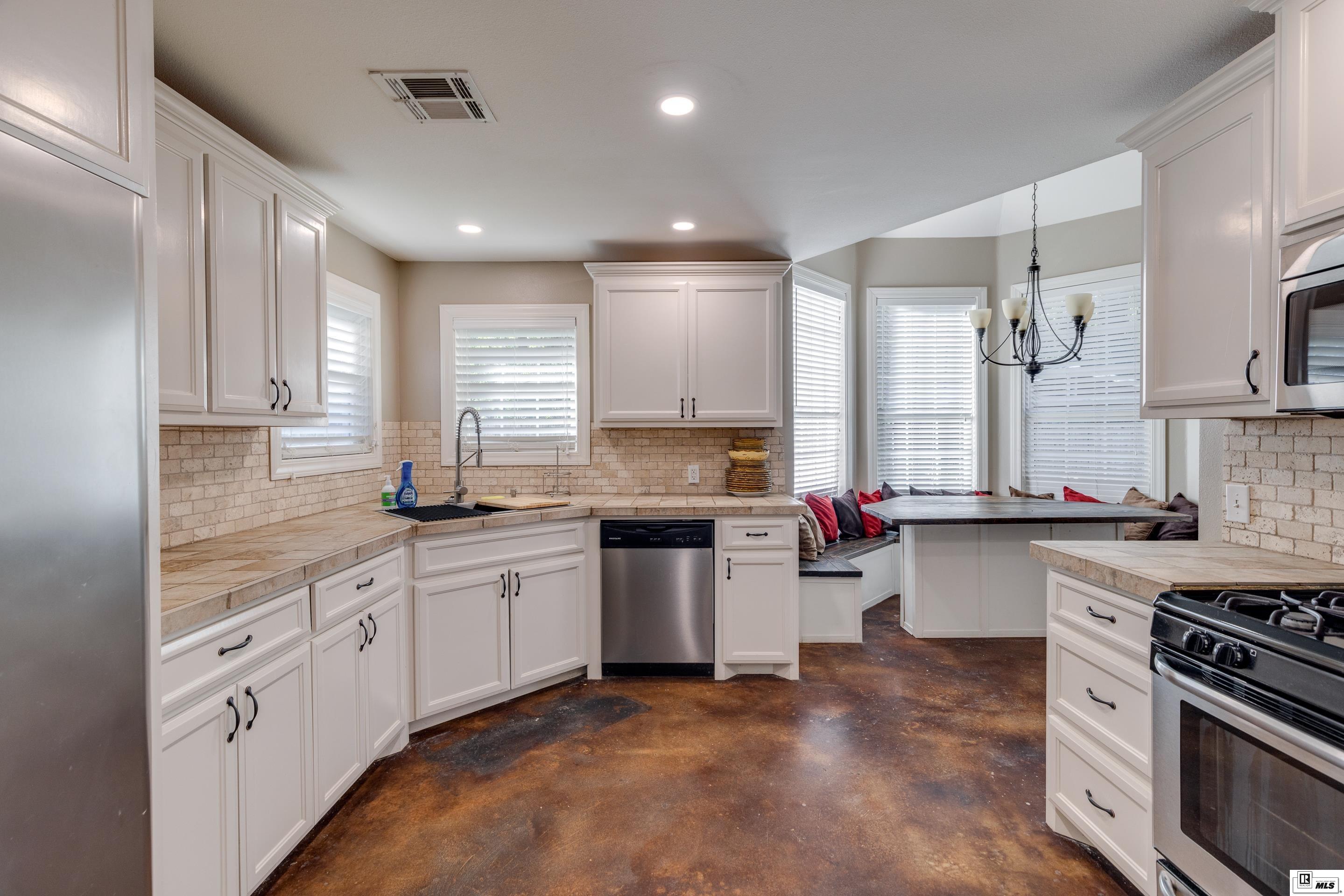 316 Camellia Drive