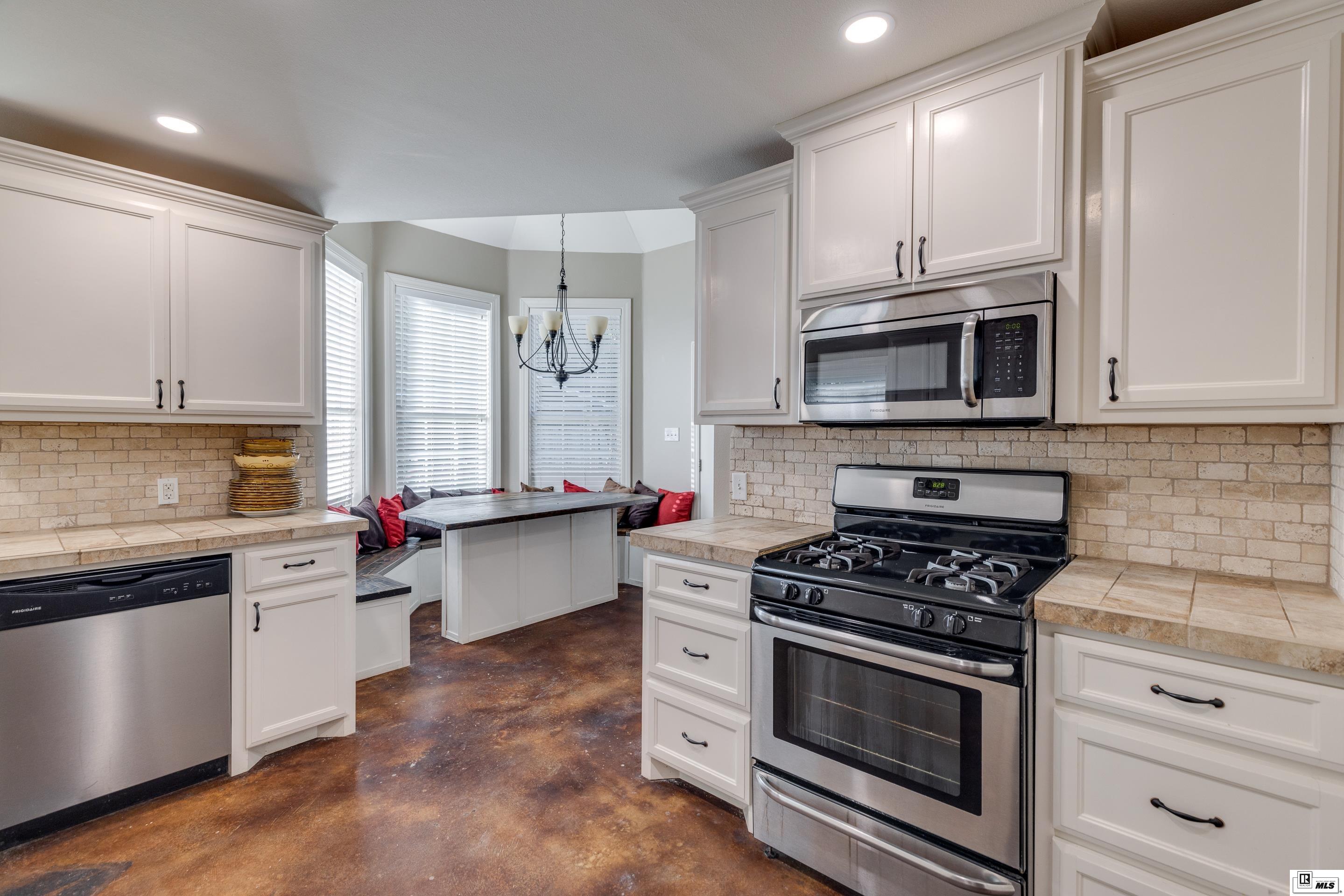 316 Camellia Drive