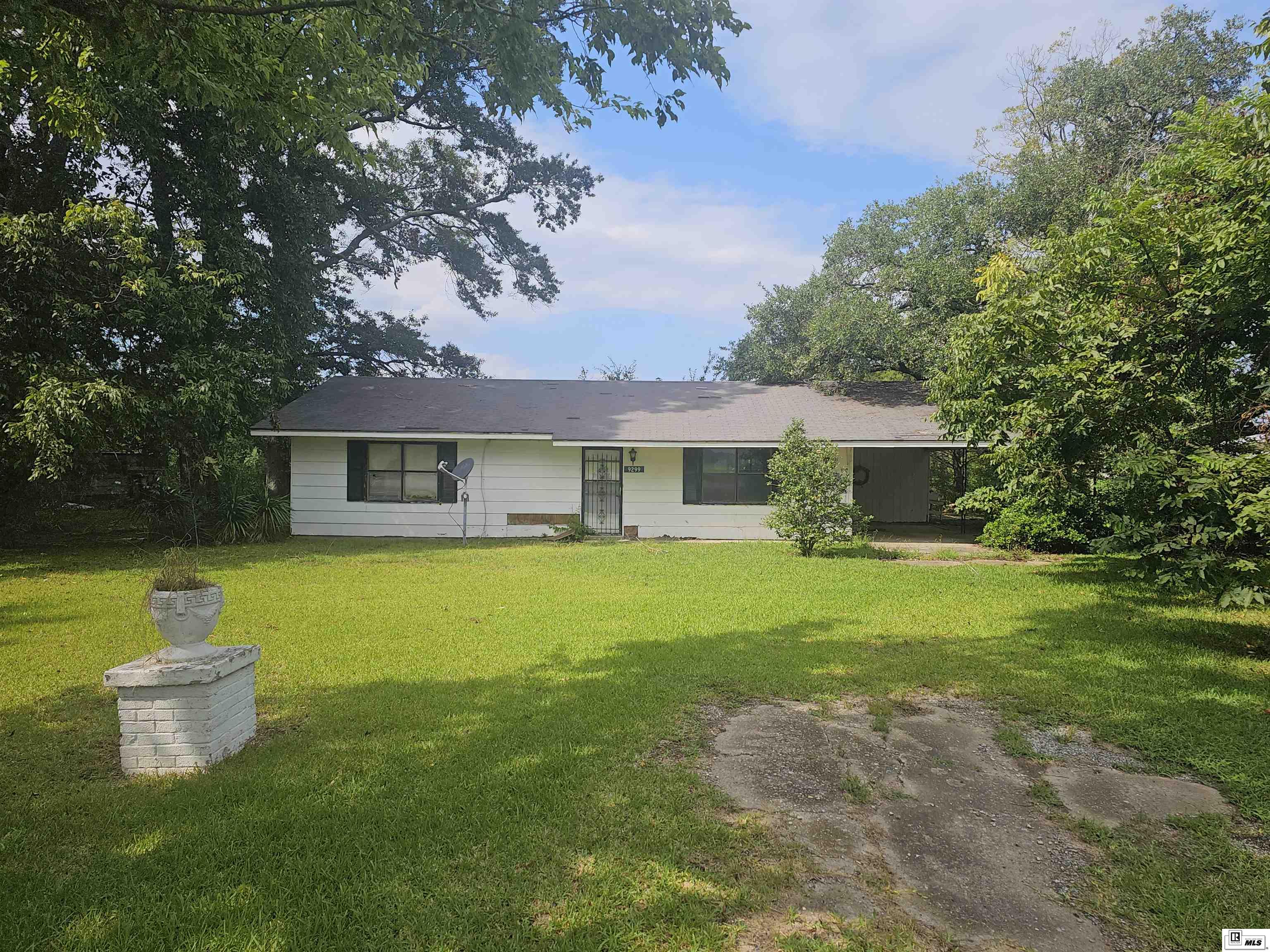 9299 Highway 2
