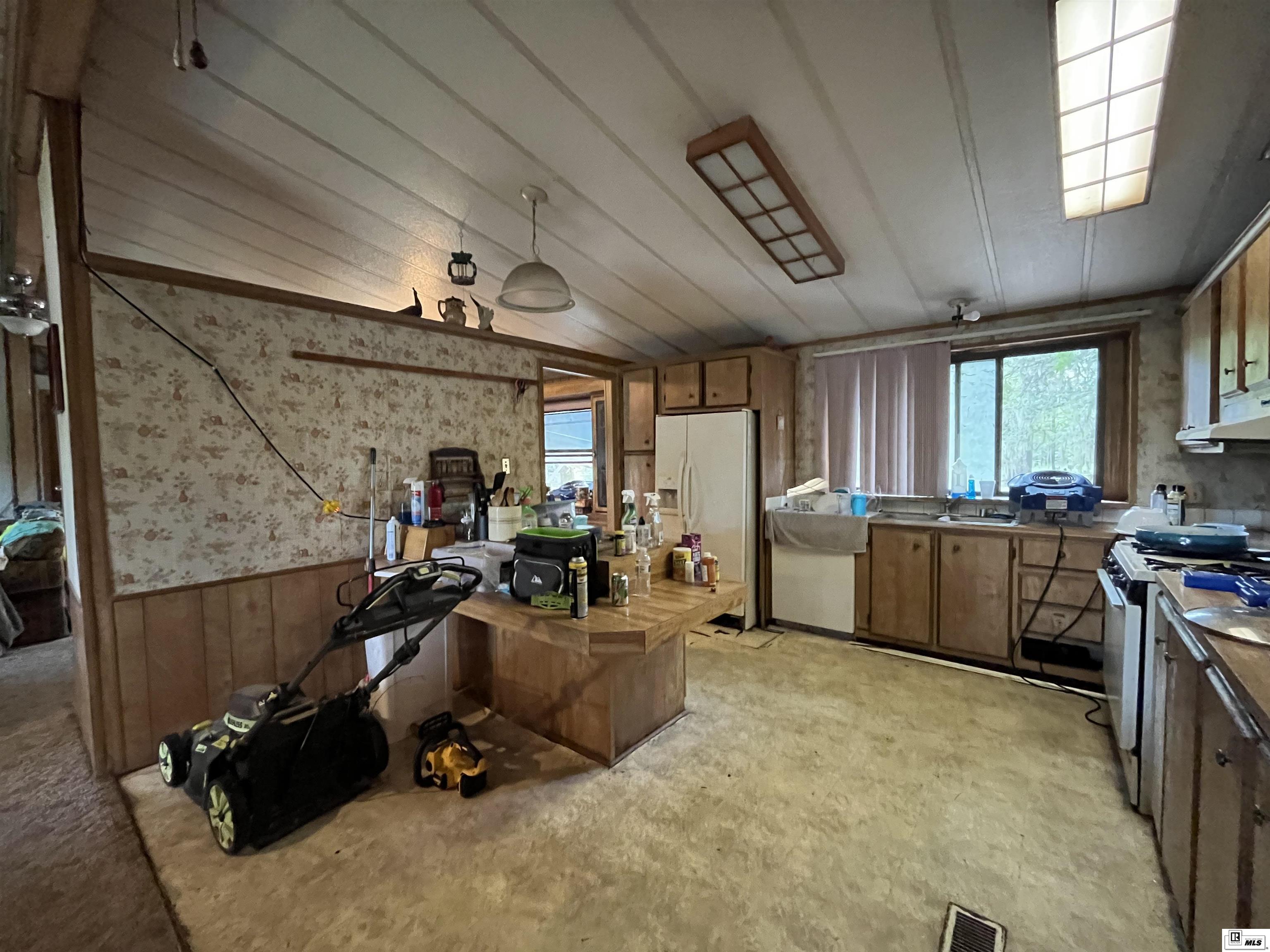 441 Coop Road