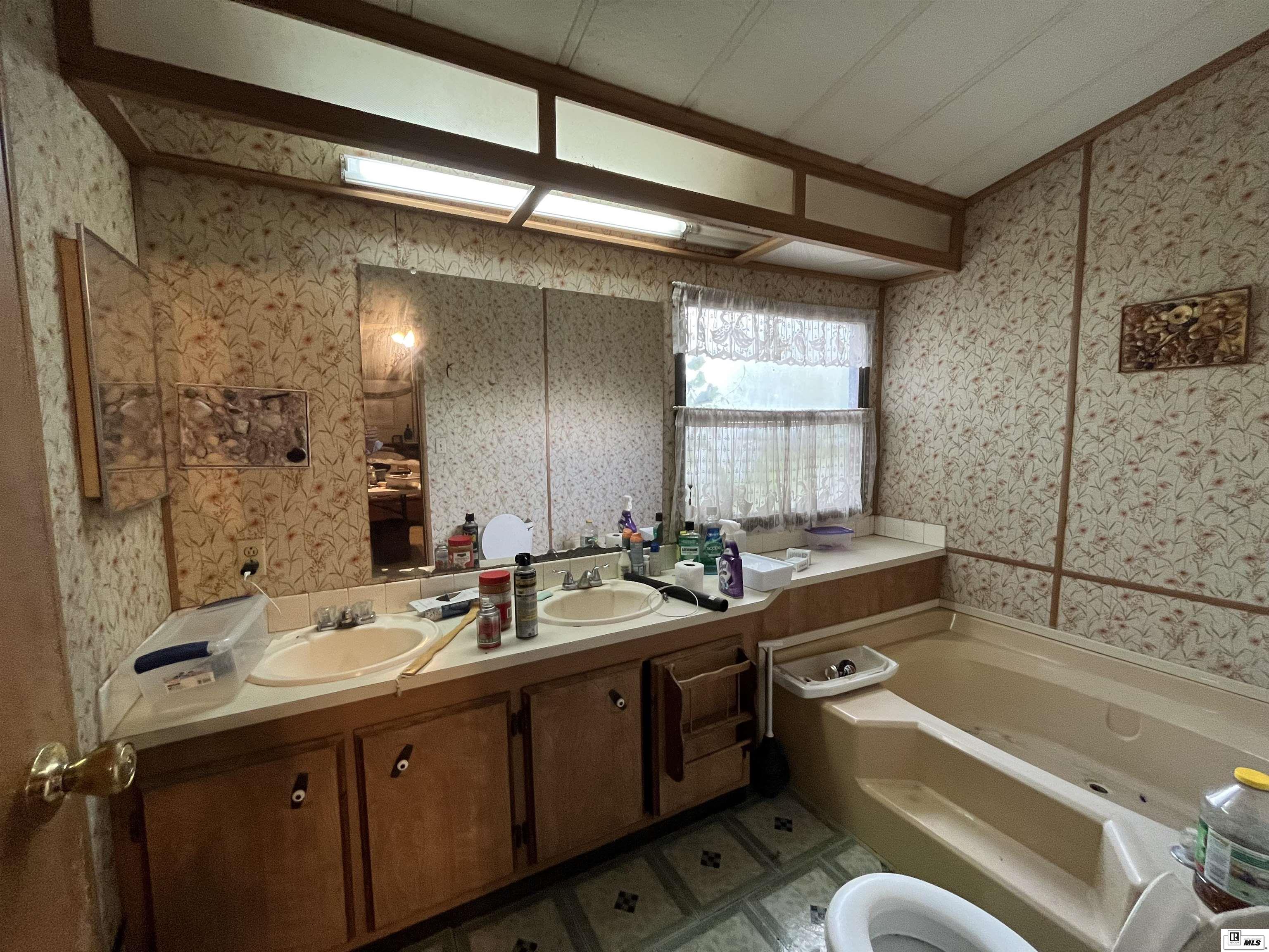 441 Coop Road