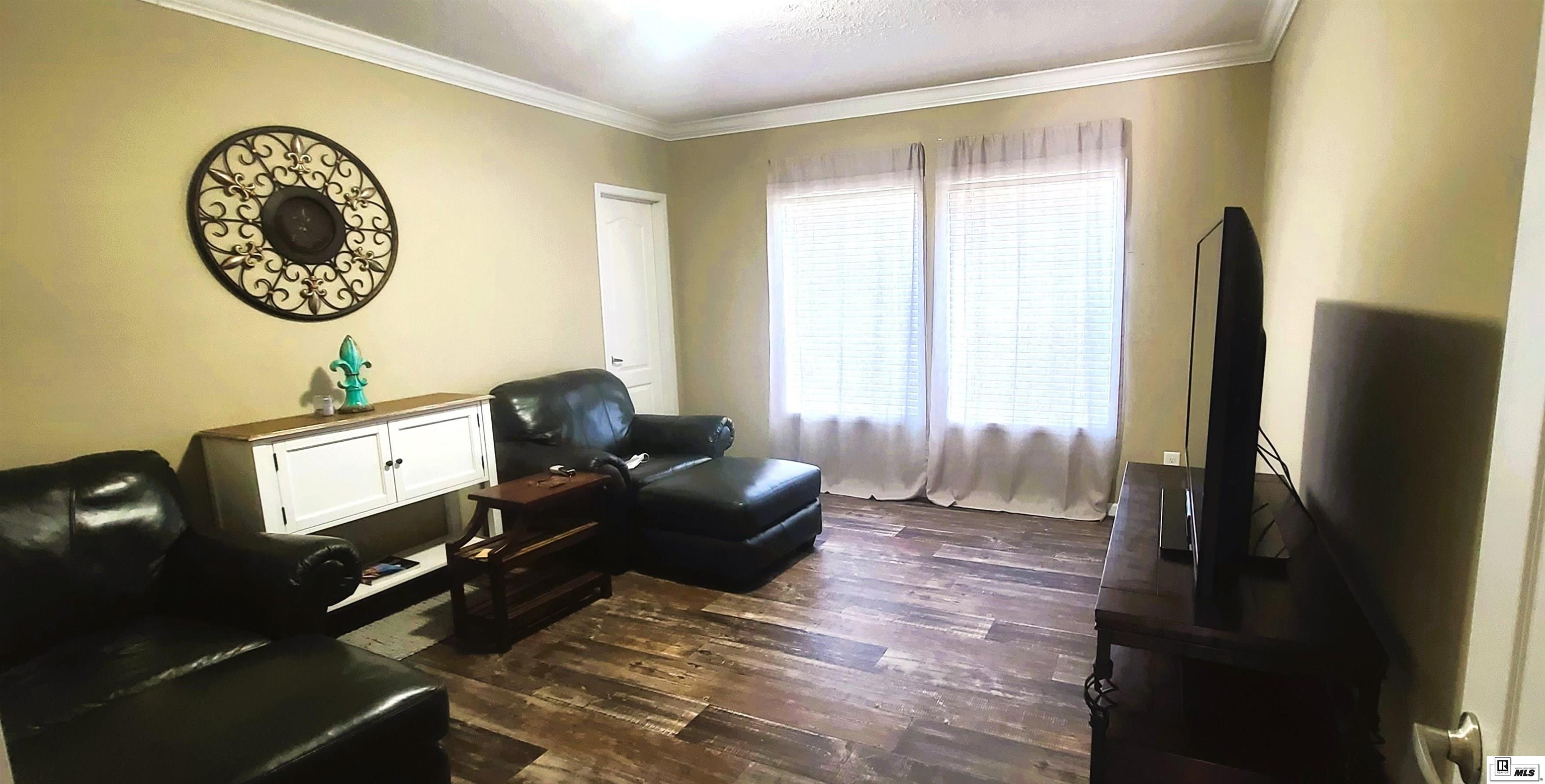 2083 Cypress Creek Road