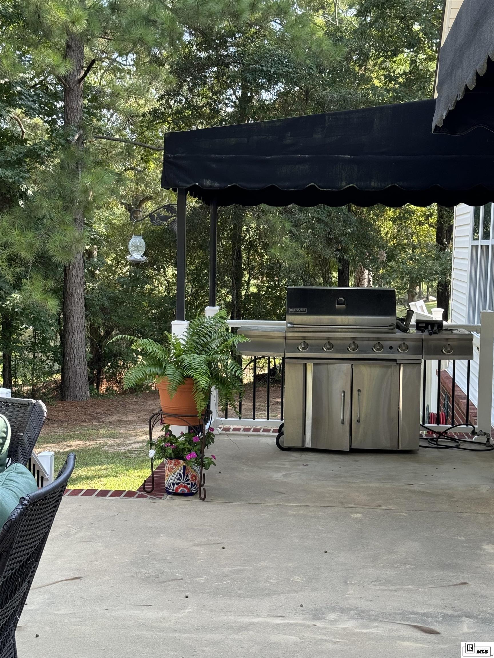 416 Standard Reed Road