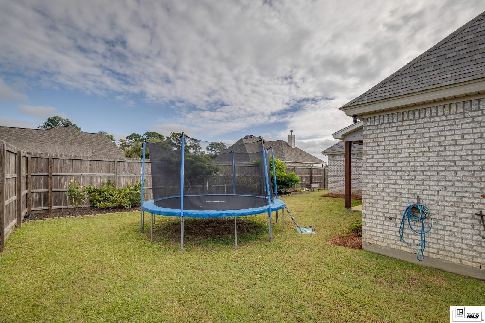 323 Cotton Trace