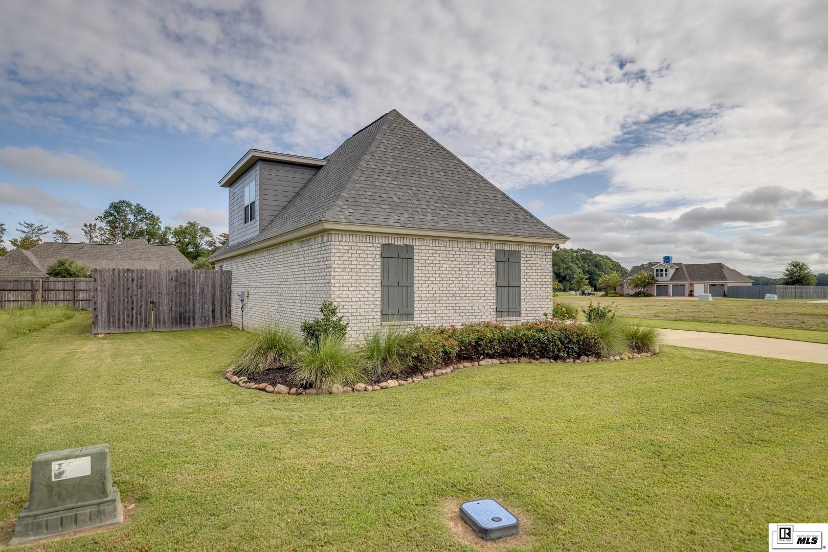 323 Cotton Trace