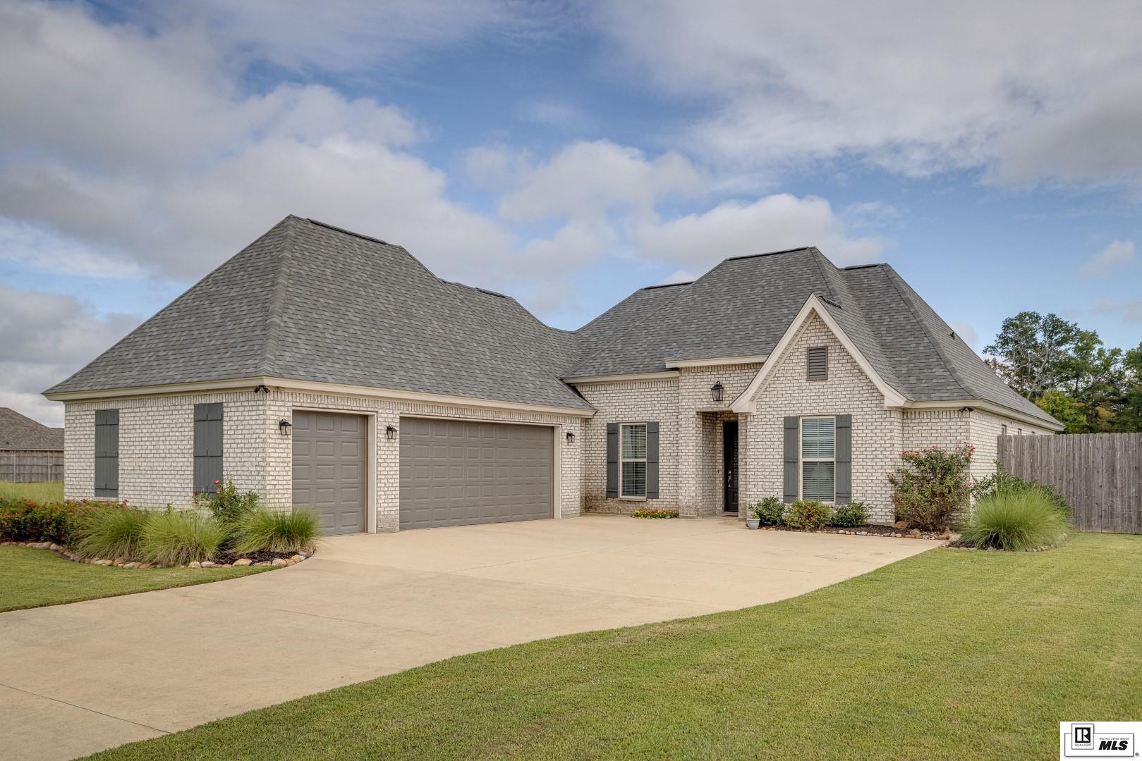 323 Cotton Trace