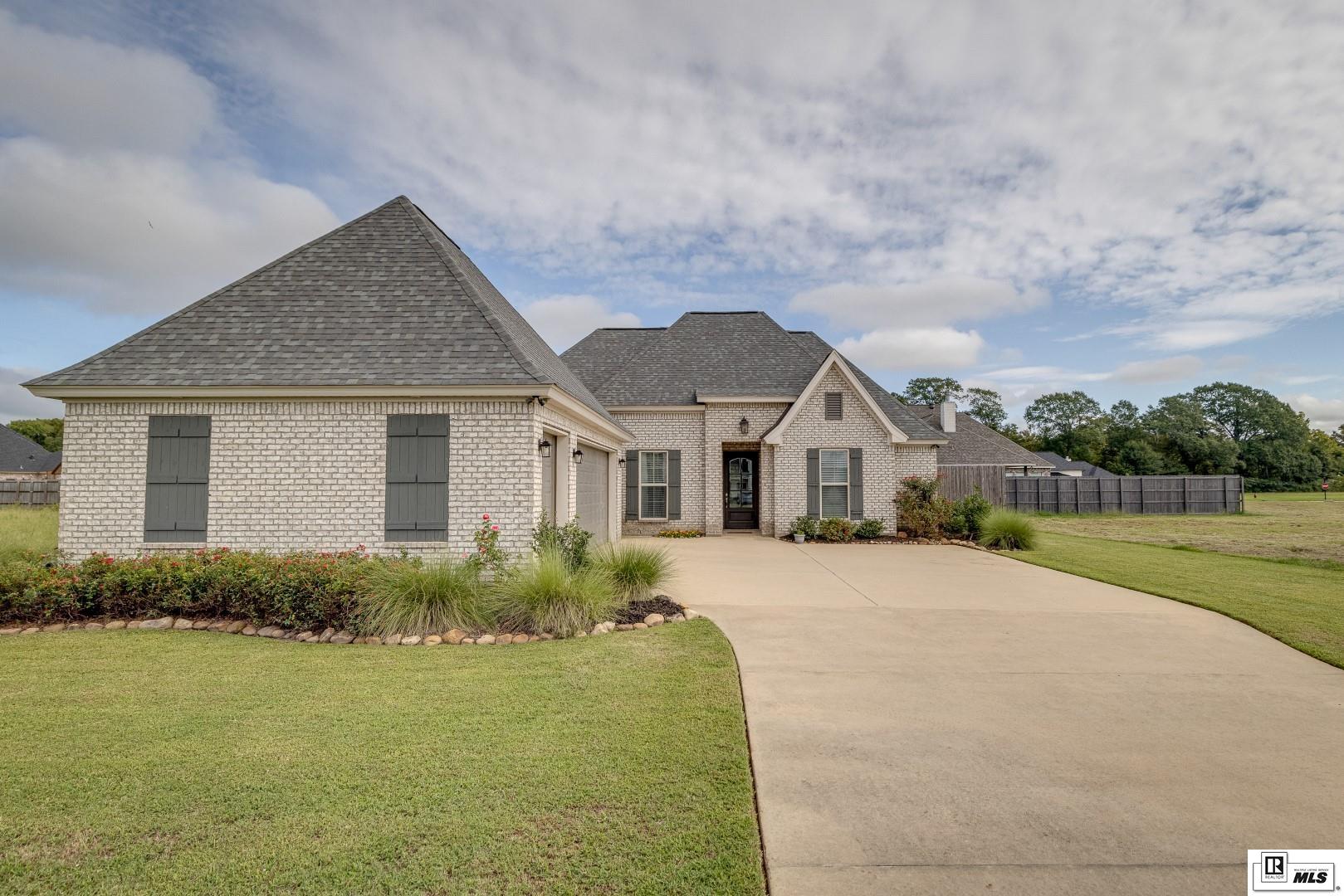 323 Cotton Trace