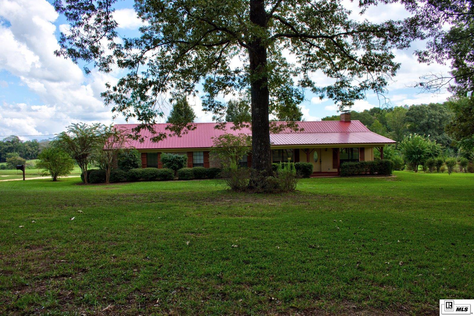 11385 Highway 15
