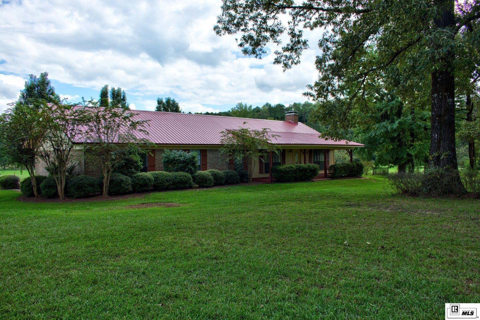 11385 Highway 15
