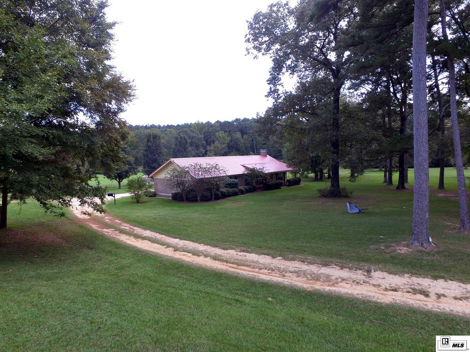 11385 Highway 15