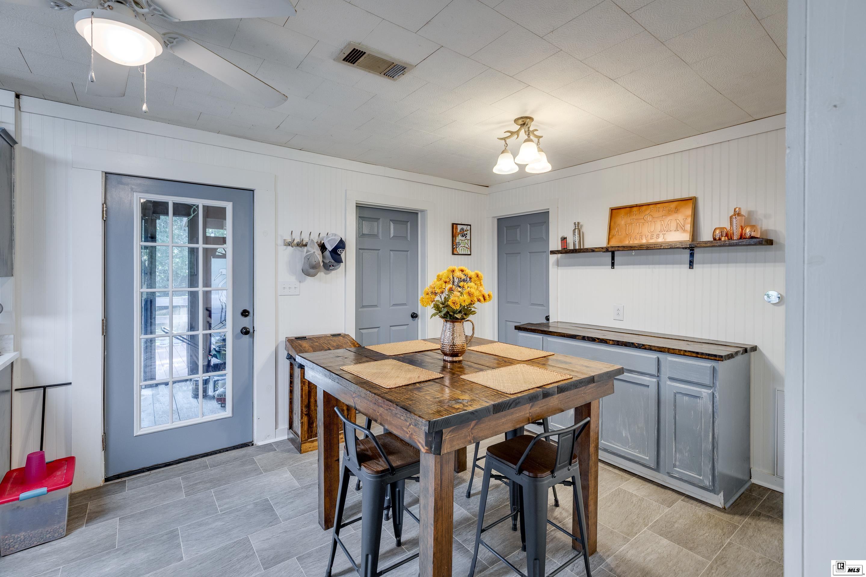 1444 Bear Creek Road