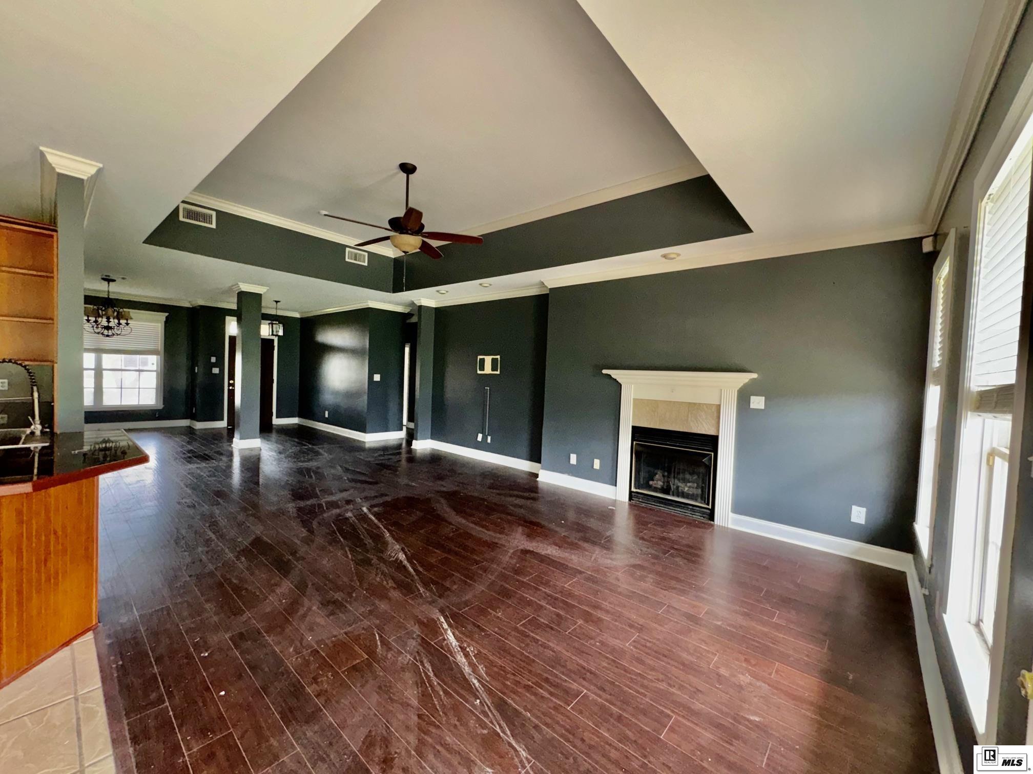 413 East Frenchman's Bend Road