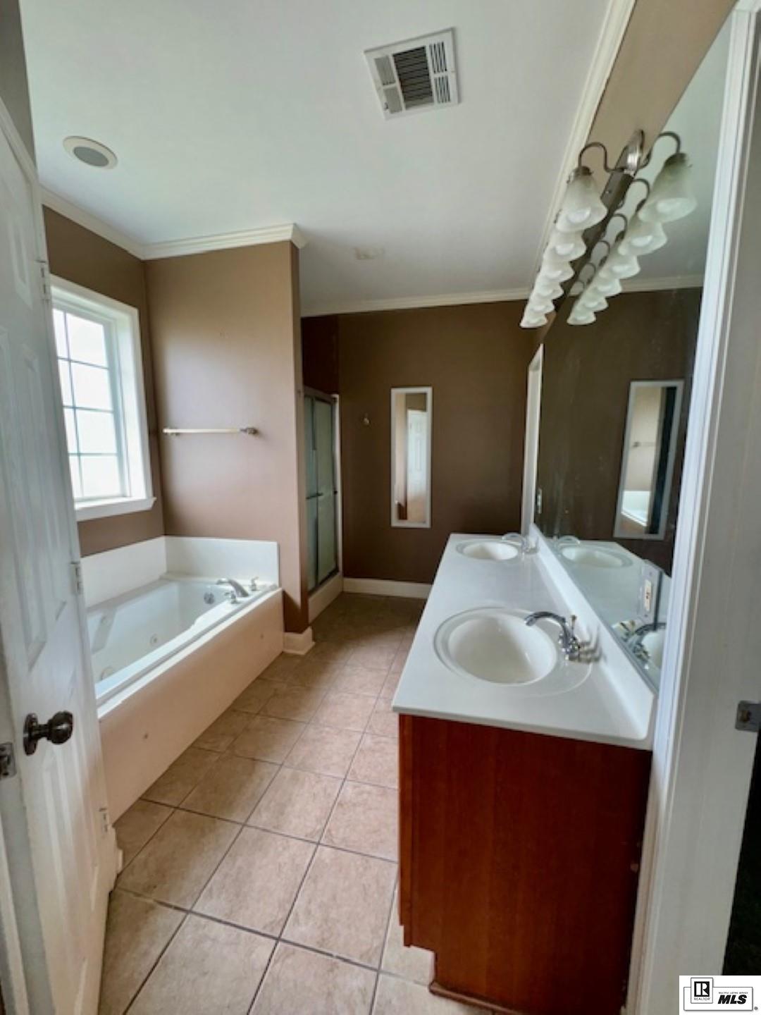413 East Frenchman's Bend Road