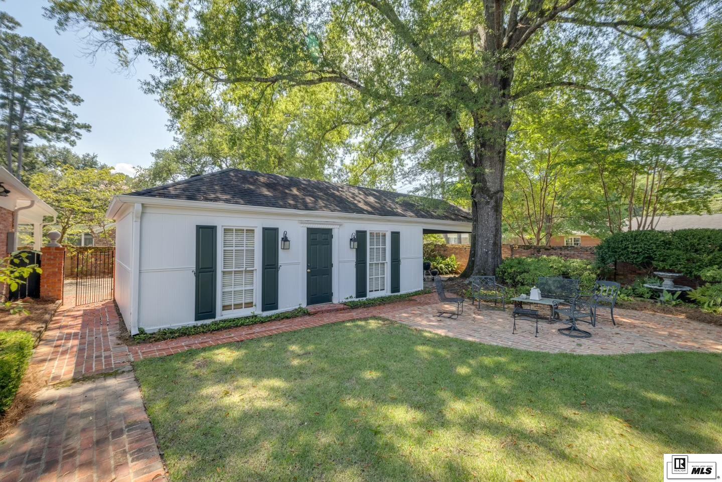 301 Country Club Road