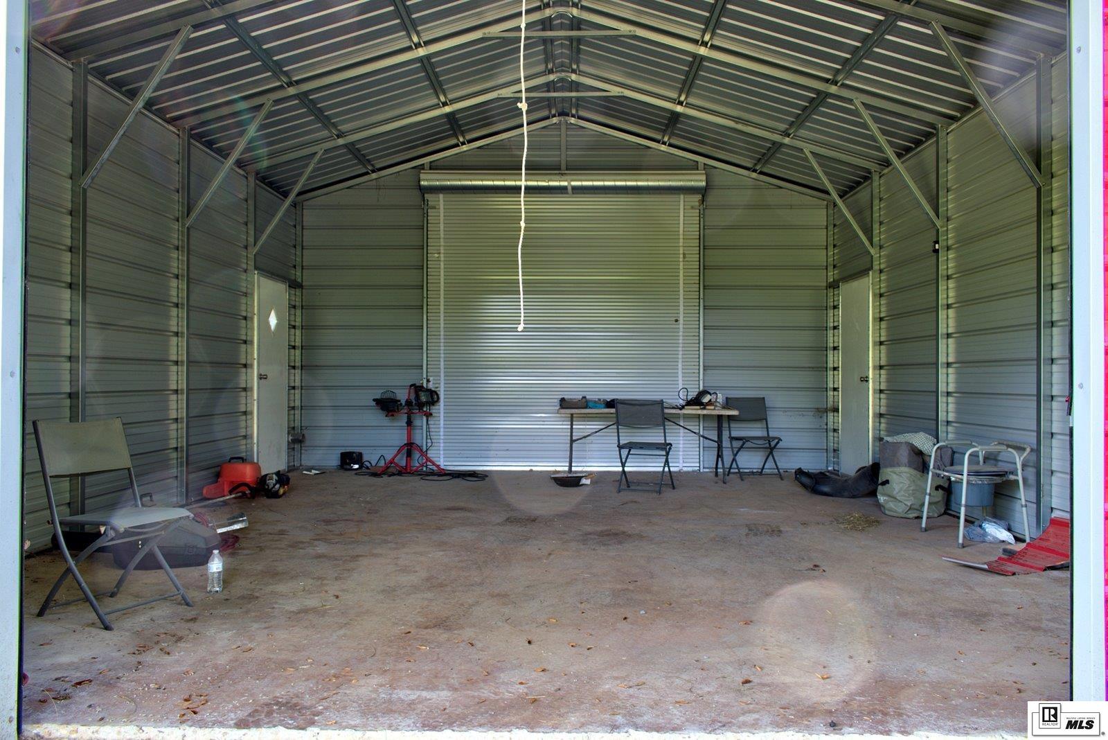 1219 Prairie Road