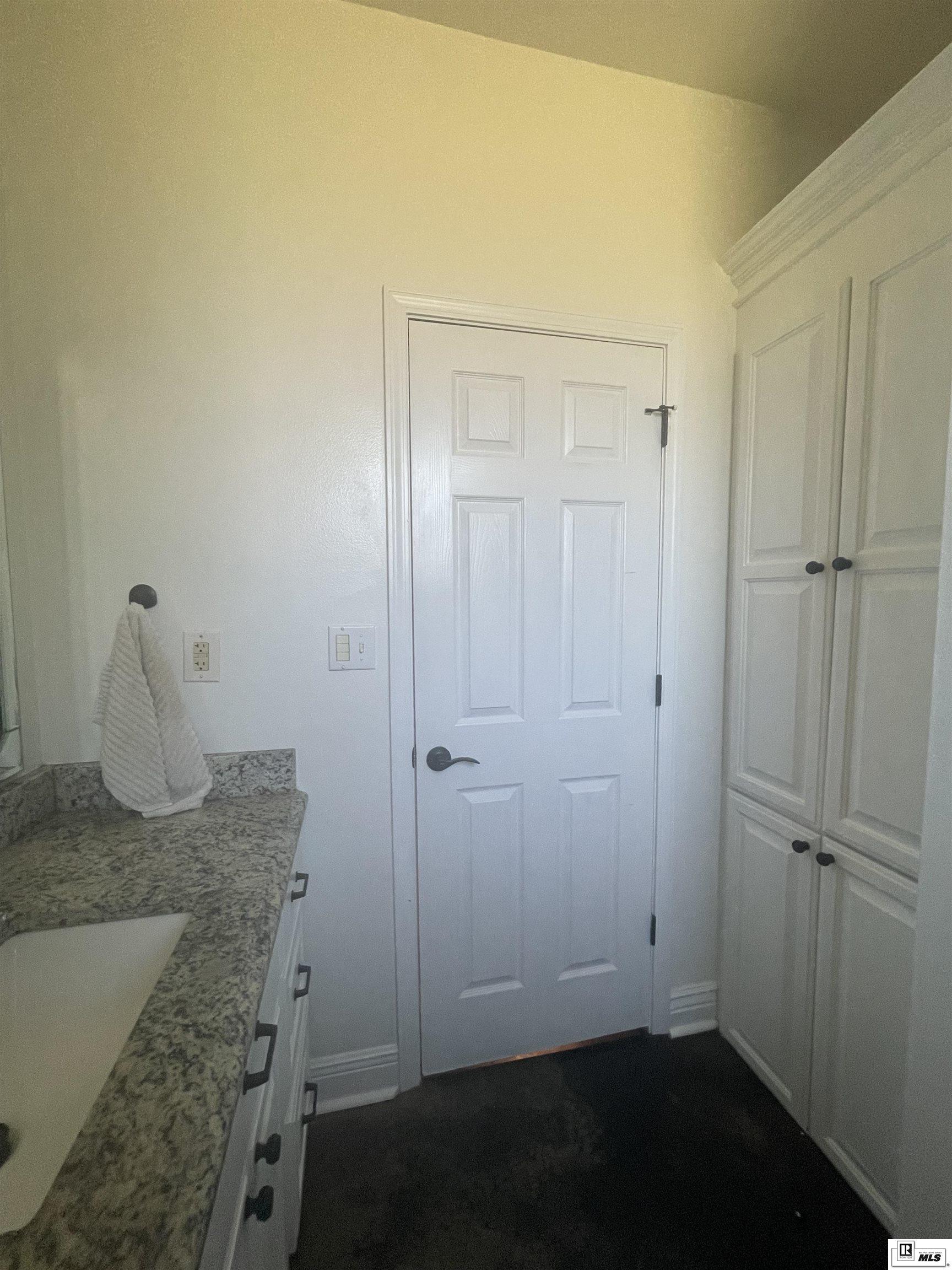 174 Creeks Edge Circle