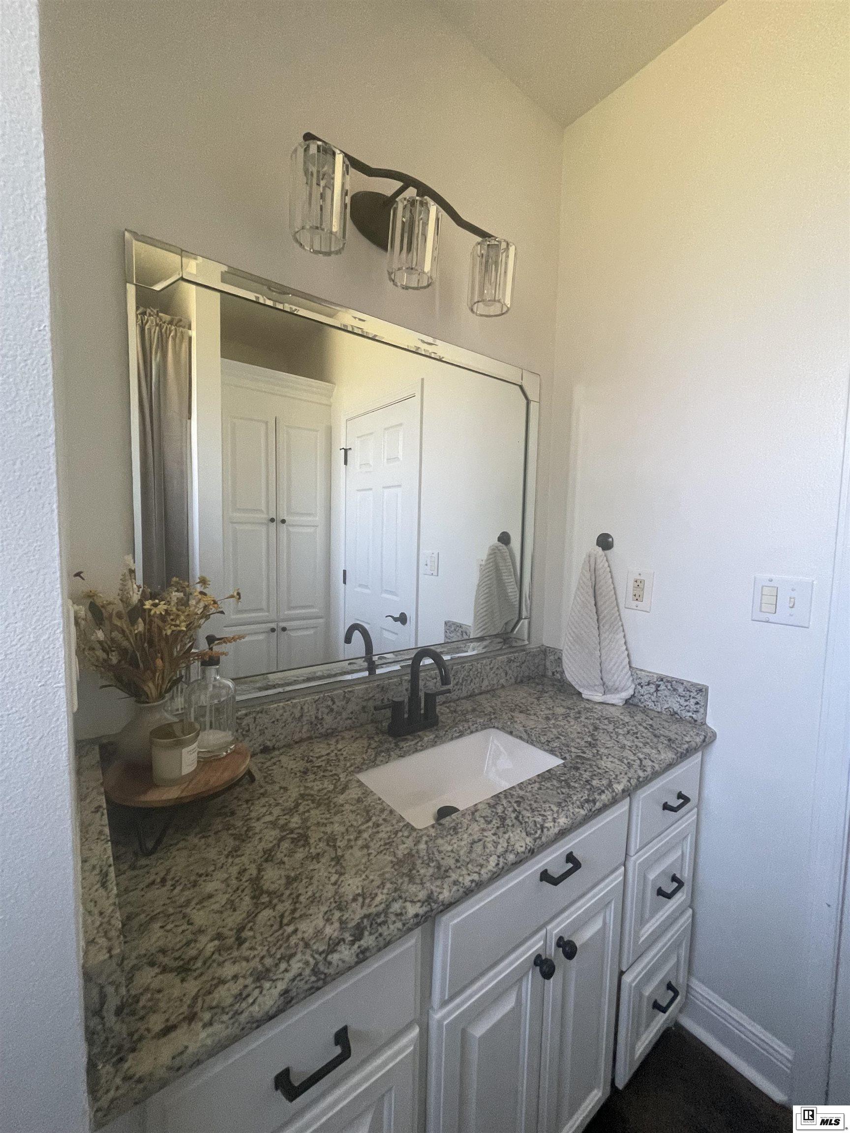 174 Creeks Edge Circle