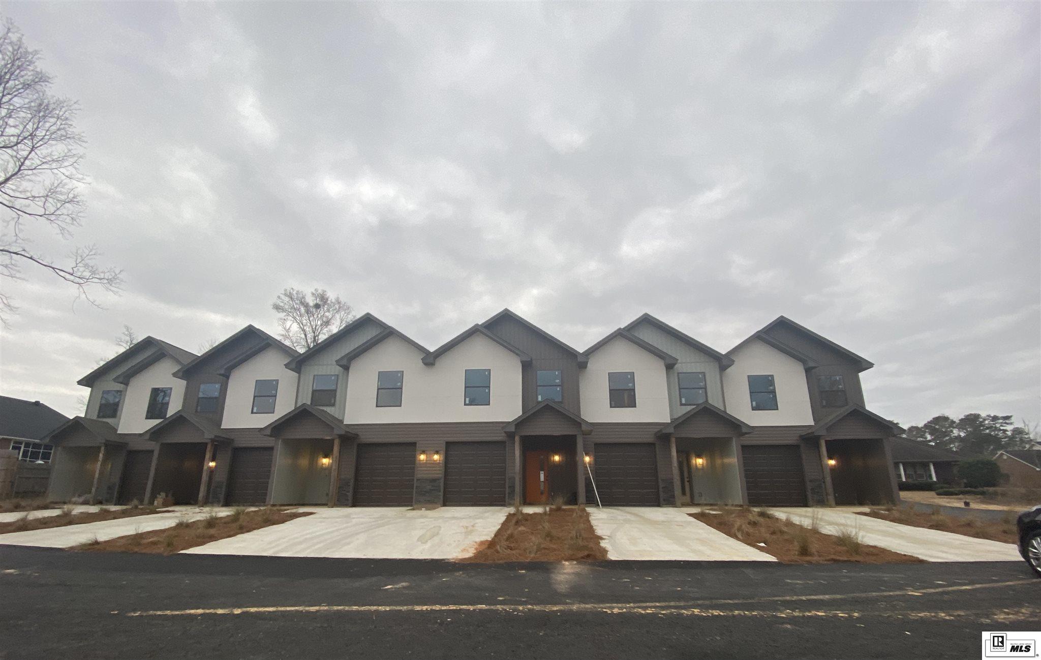112 Perris Place Drive